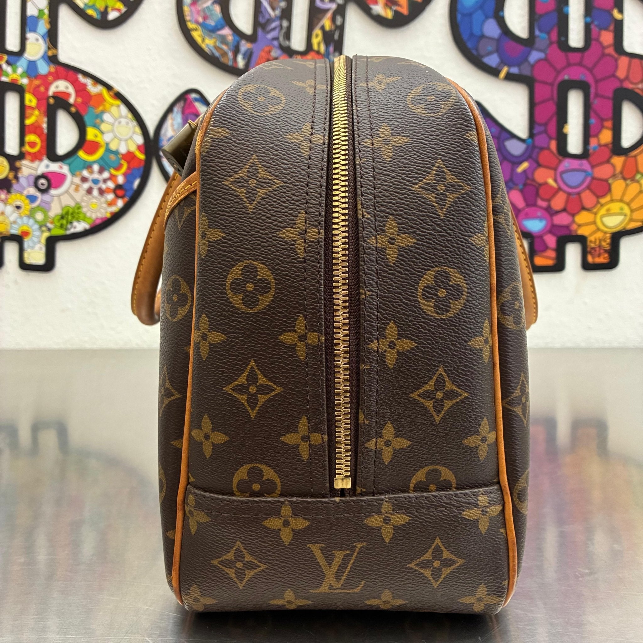 Louis Vuitton Deauville Monogram
