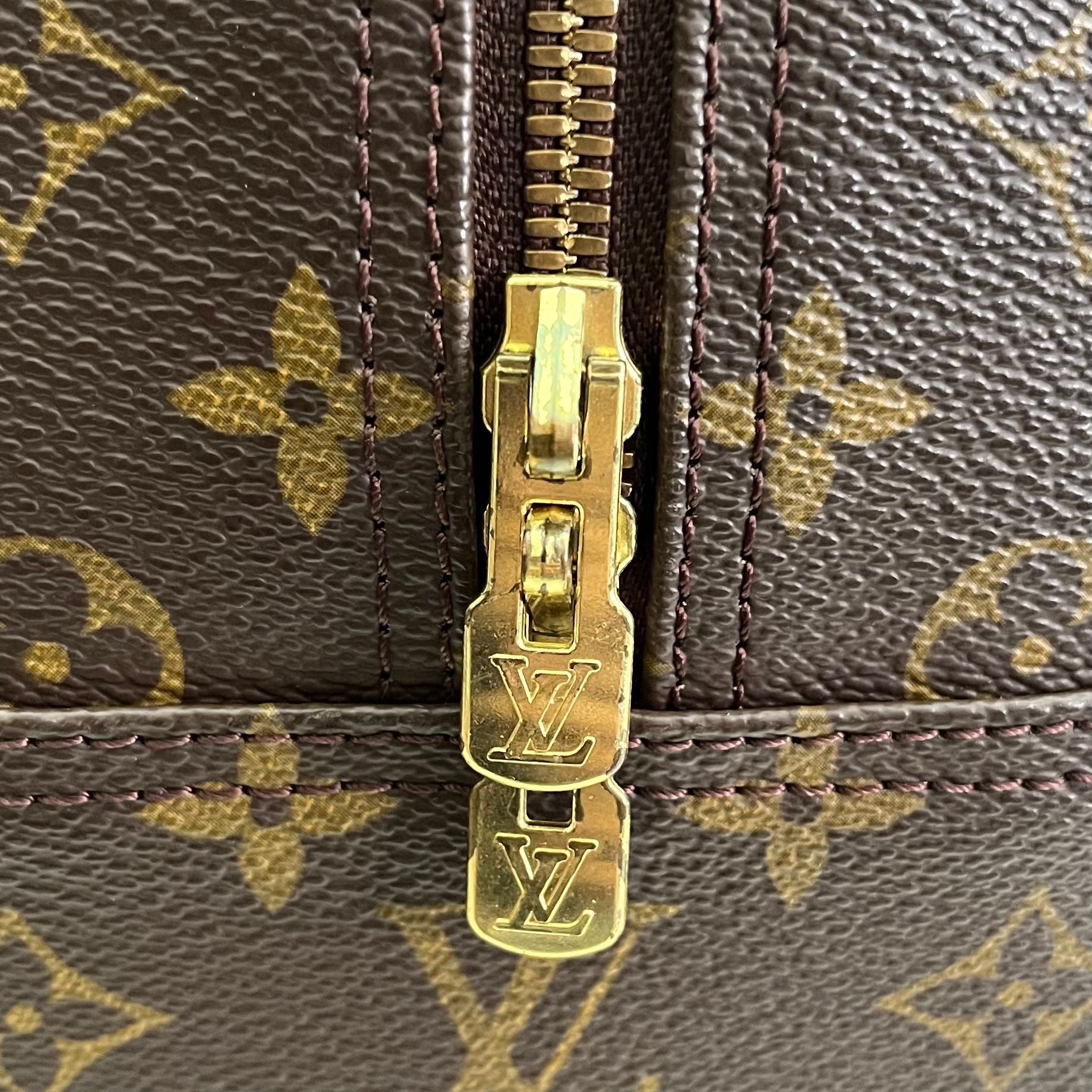 Louis Vuitton Deauville Monogram