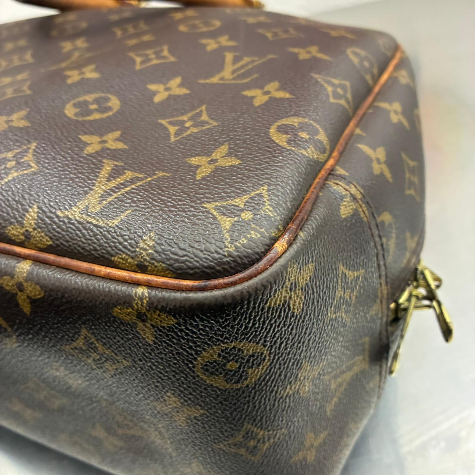 Louis Vuitton Deauville Monogram