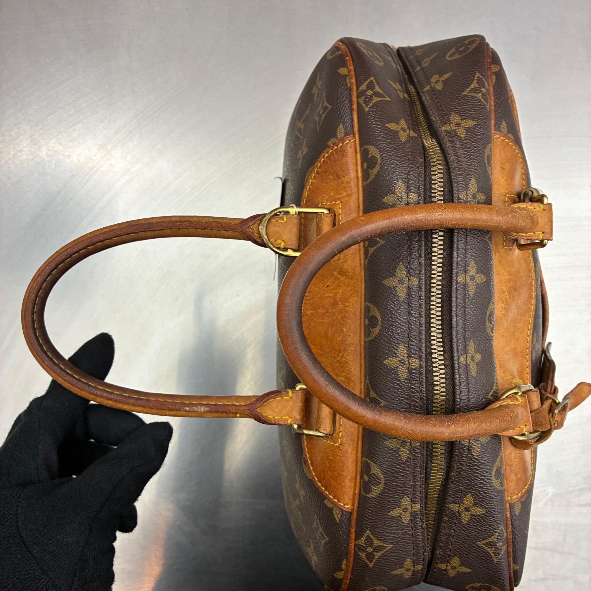 Louis Vuitton Deauville Monogram