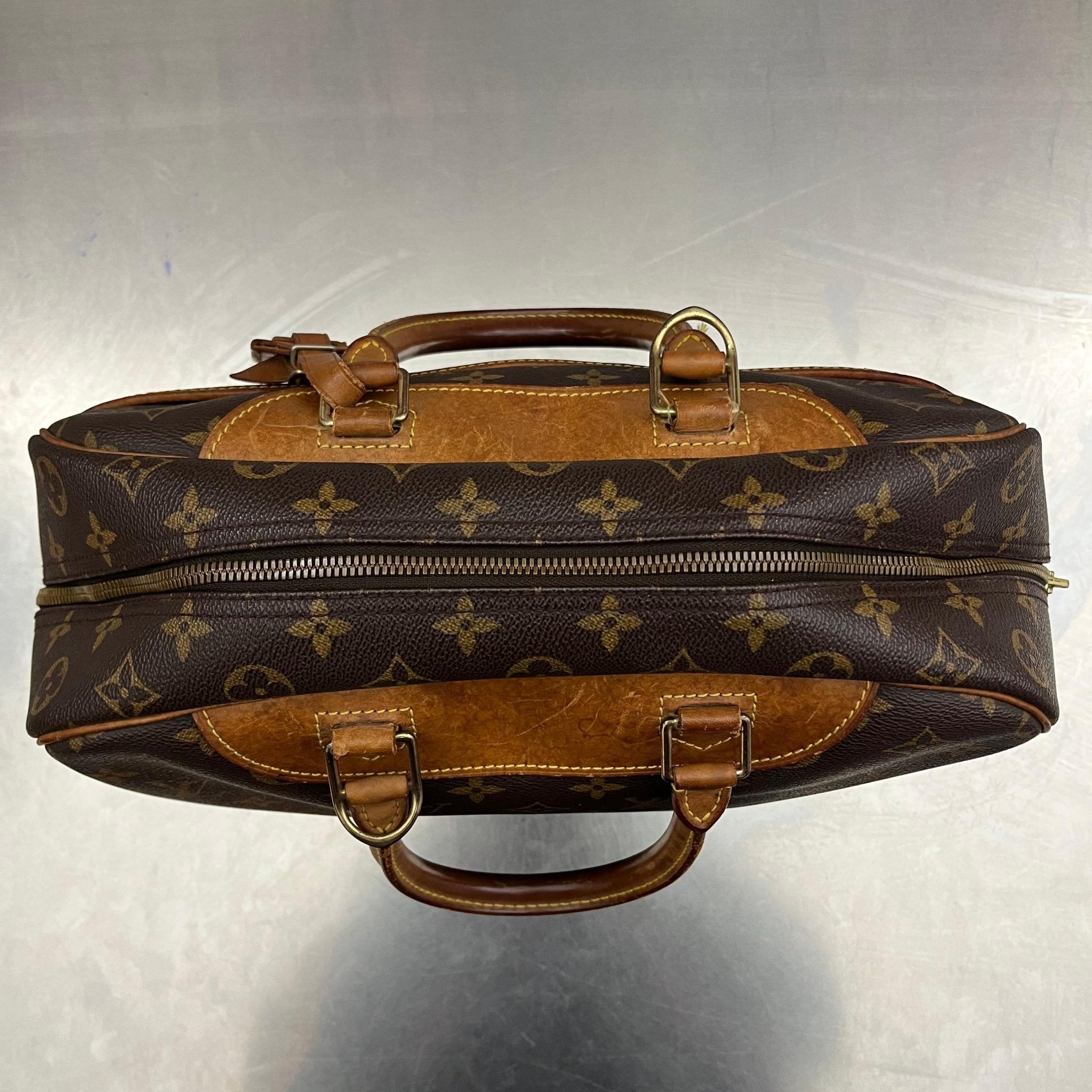 Louis Vuitton Deauville Monogram