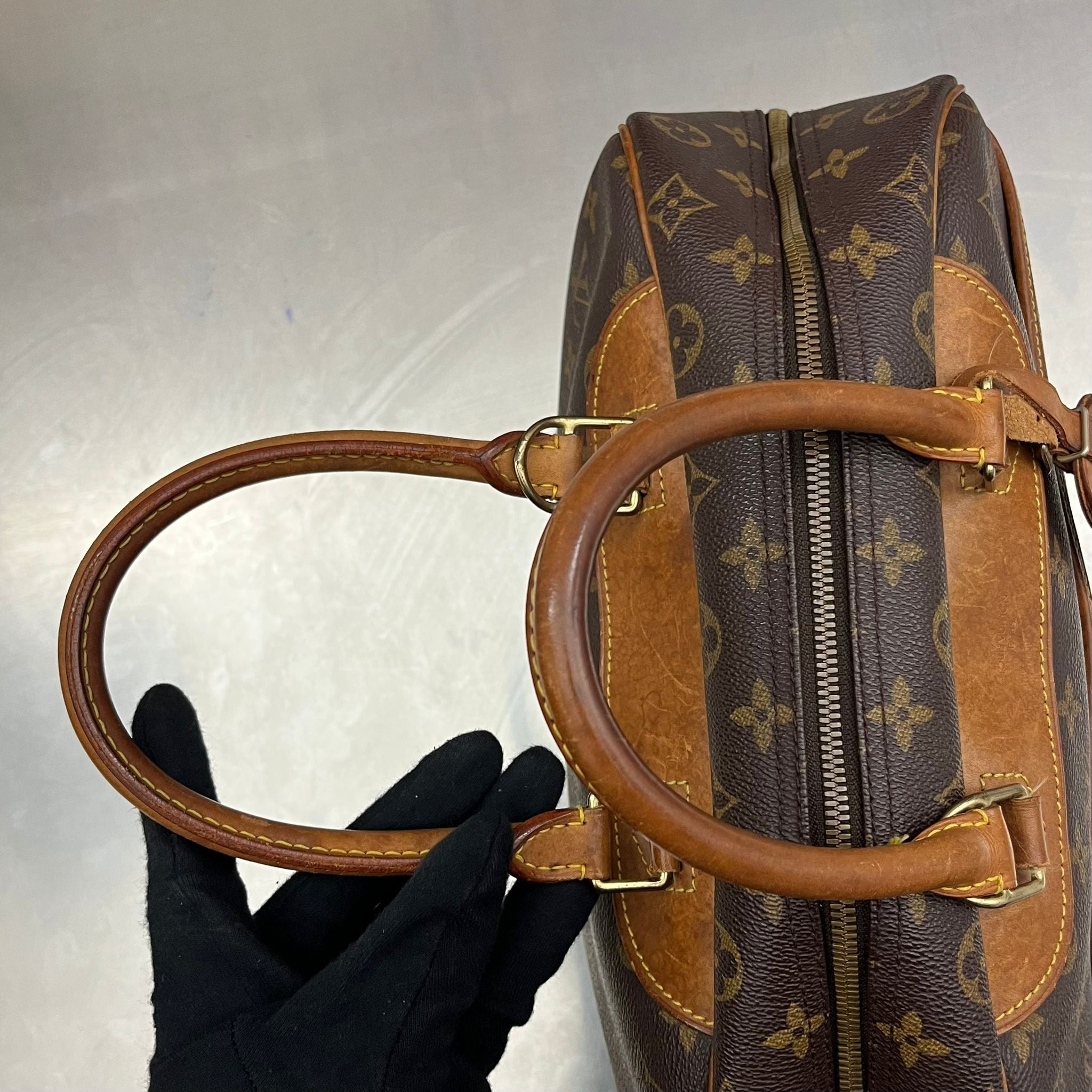 Louis Vuitton Deauville Monogram