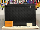 Louis Vuitton Discovery Pochette Infini Leder