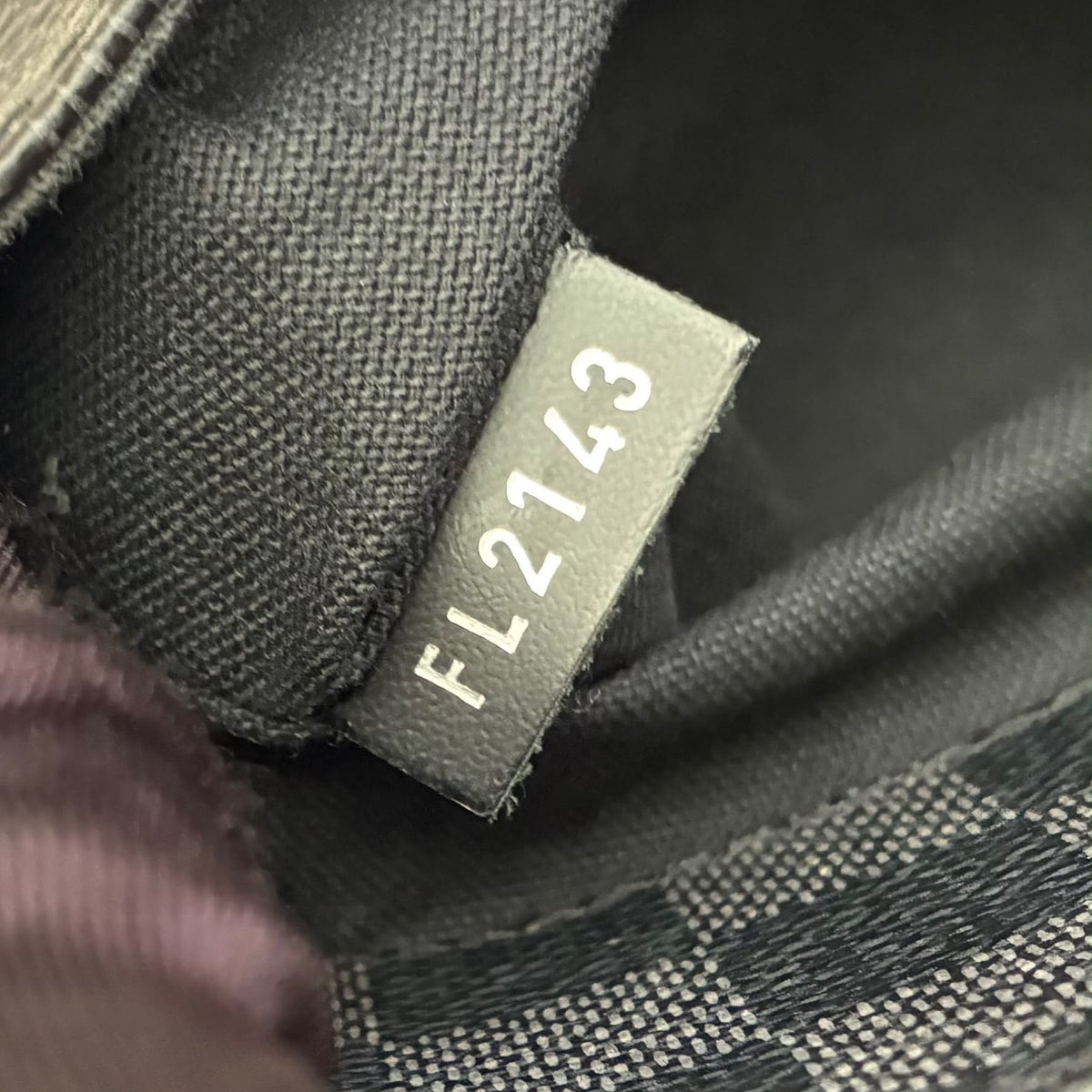Louis Vuitton District PM Damier Graphite
