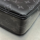 Louis Vuitton District PM Messenger Tasche