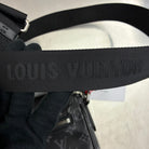 Louis Vuitton District PM Messenger Tasche