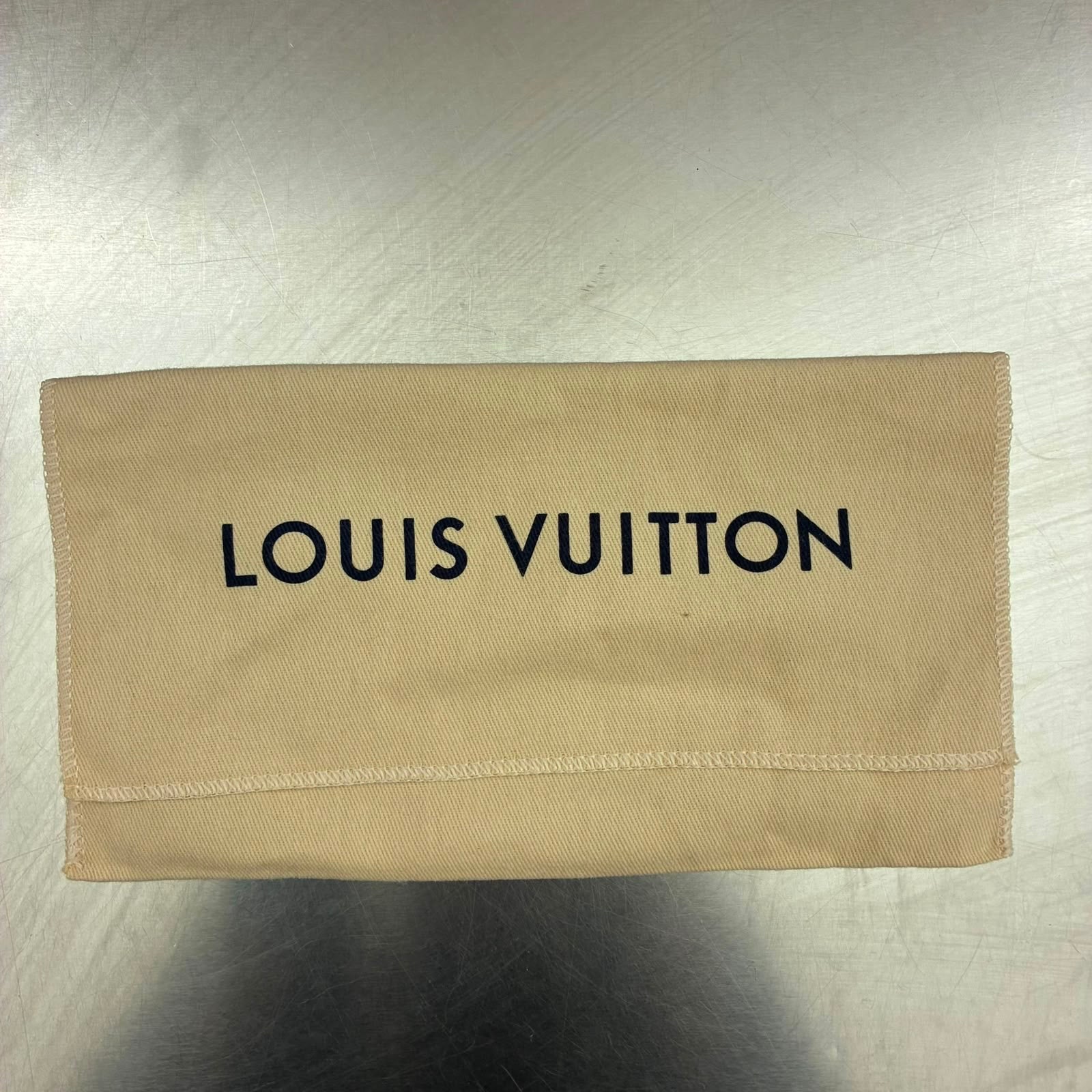 Louis Vuitton Dog Laisse MM GI1217