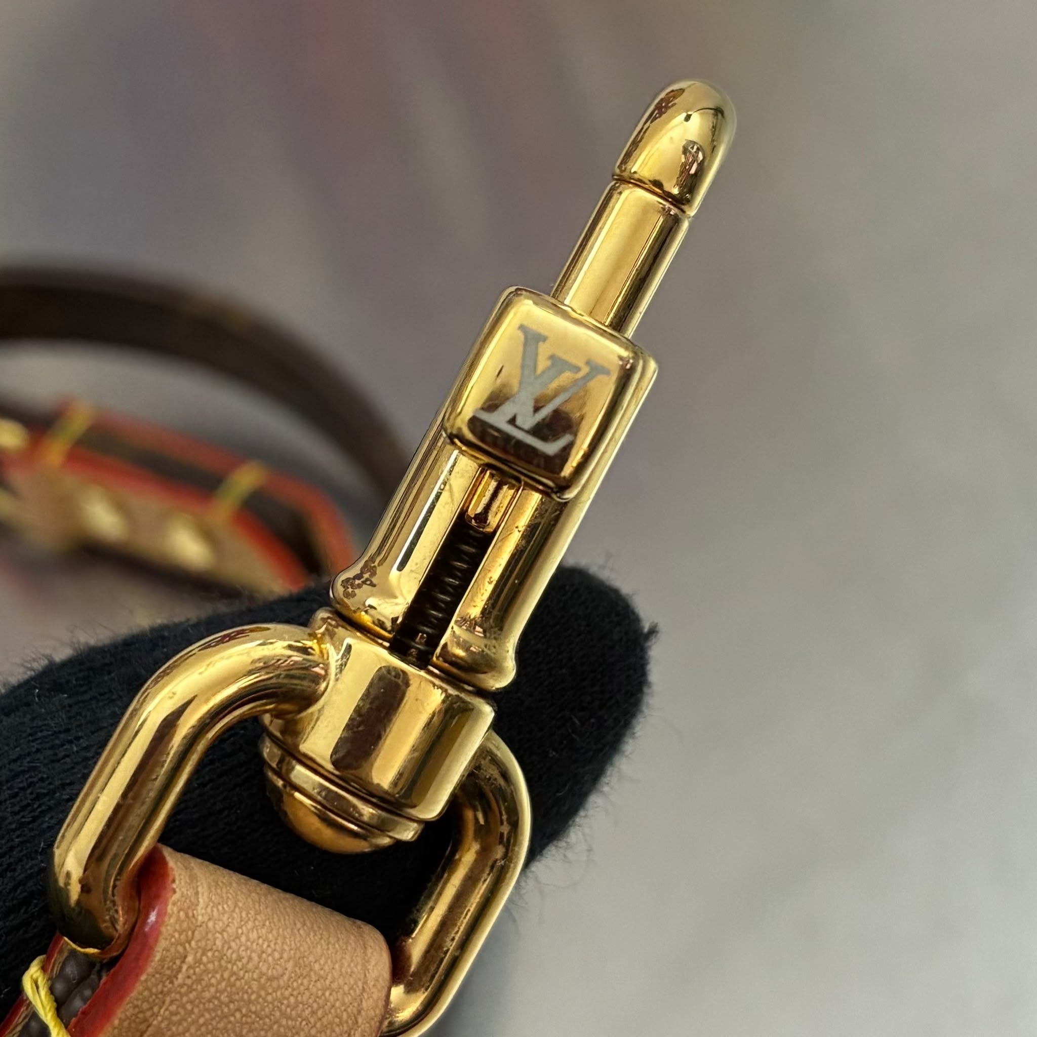 Louis Vuitton Dog Laisse MM GI1217