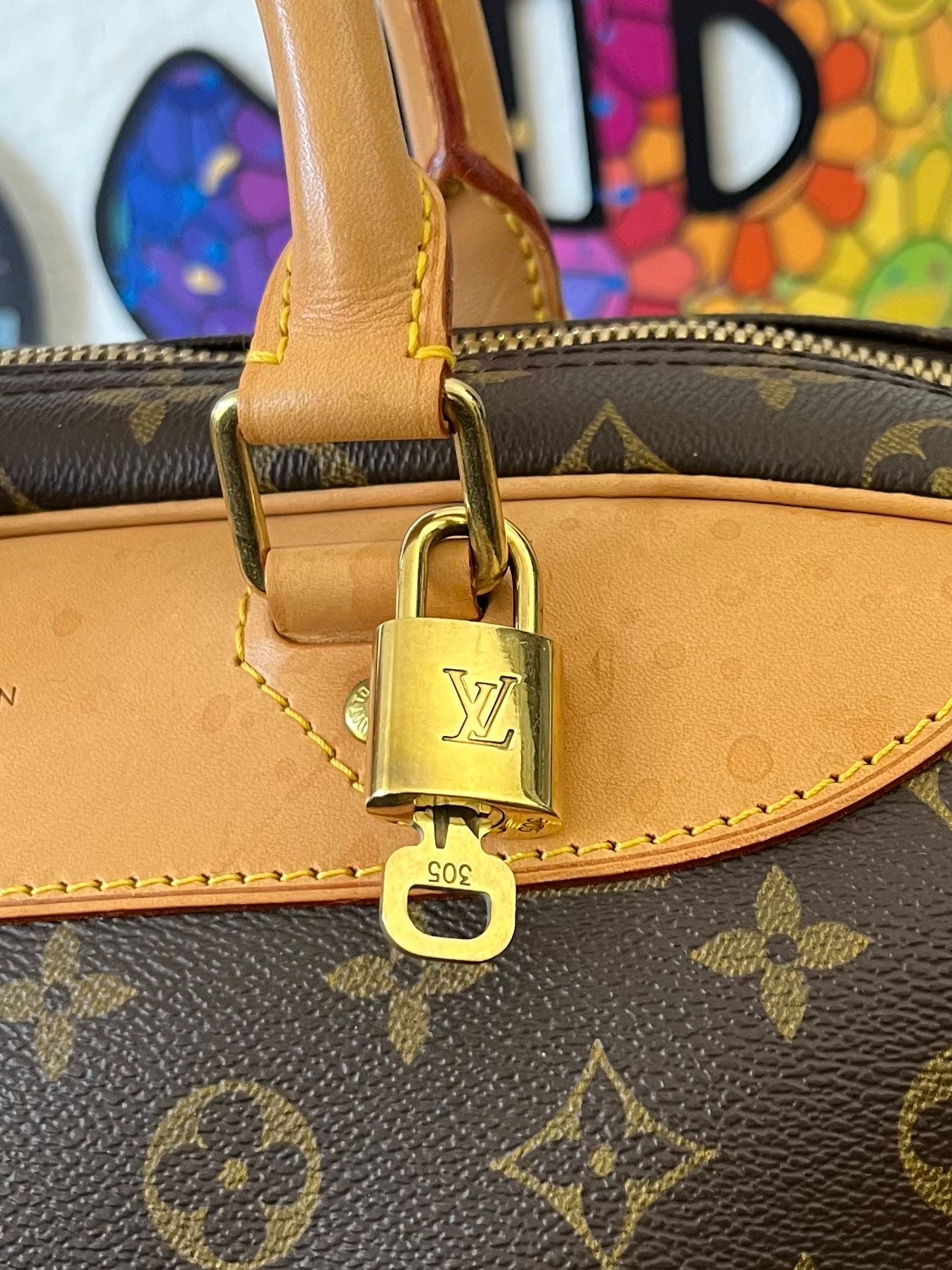 Louis Vuitton Evasion