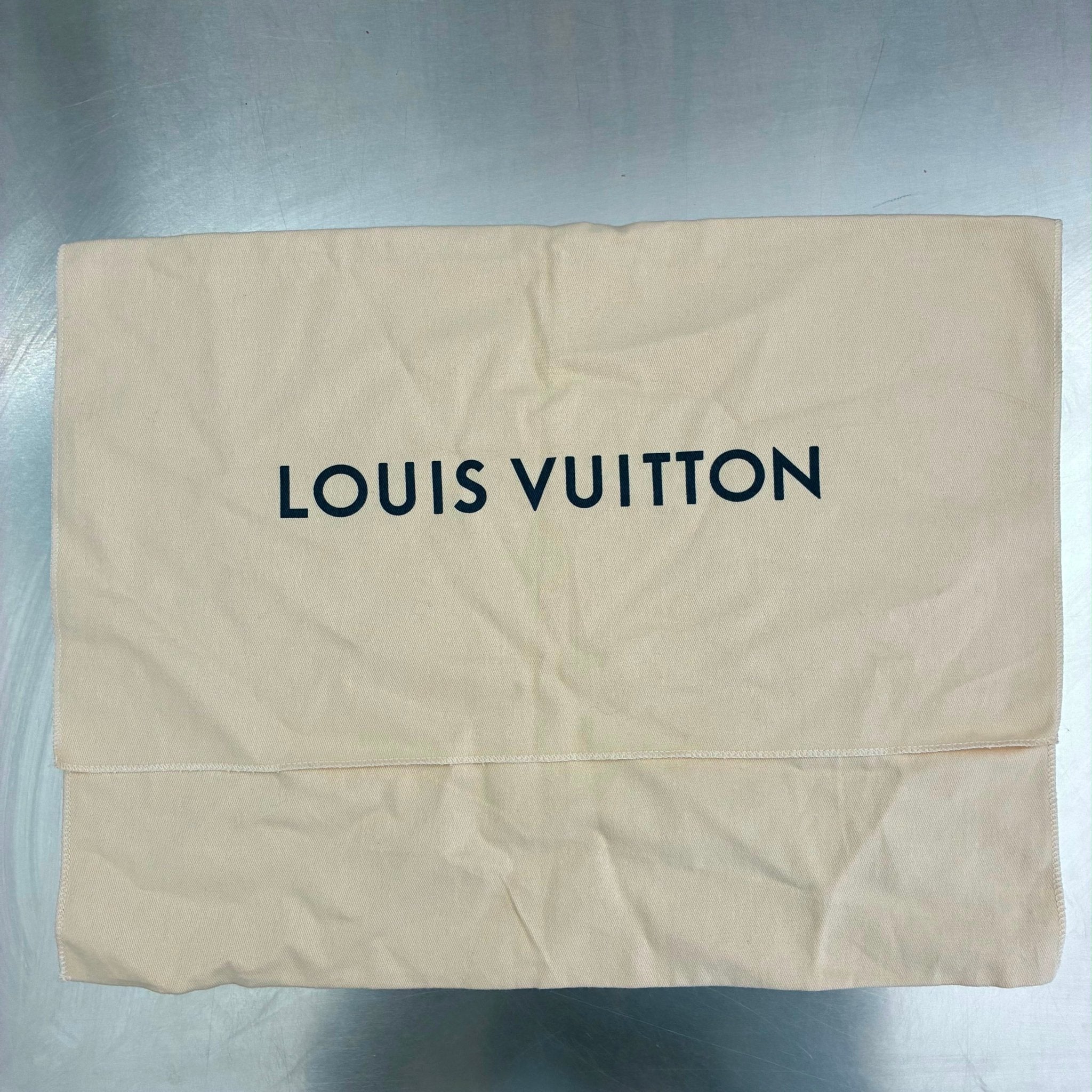 Louis Vuitton Explorer Briefcase Monogram Graphit