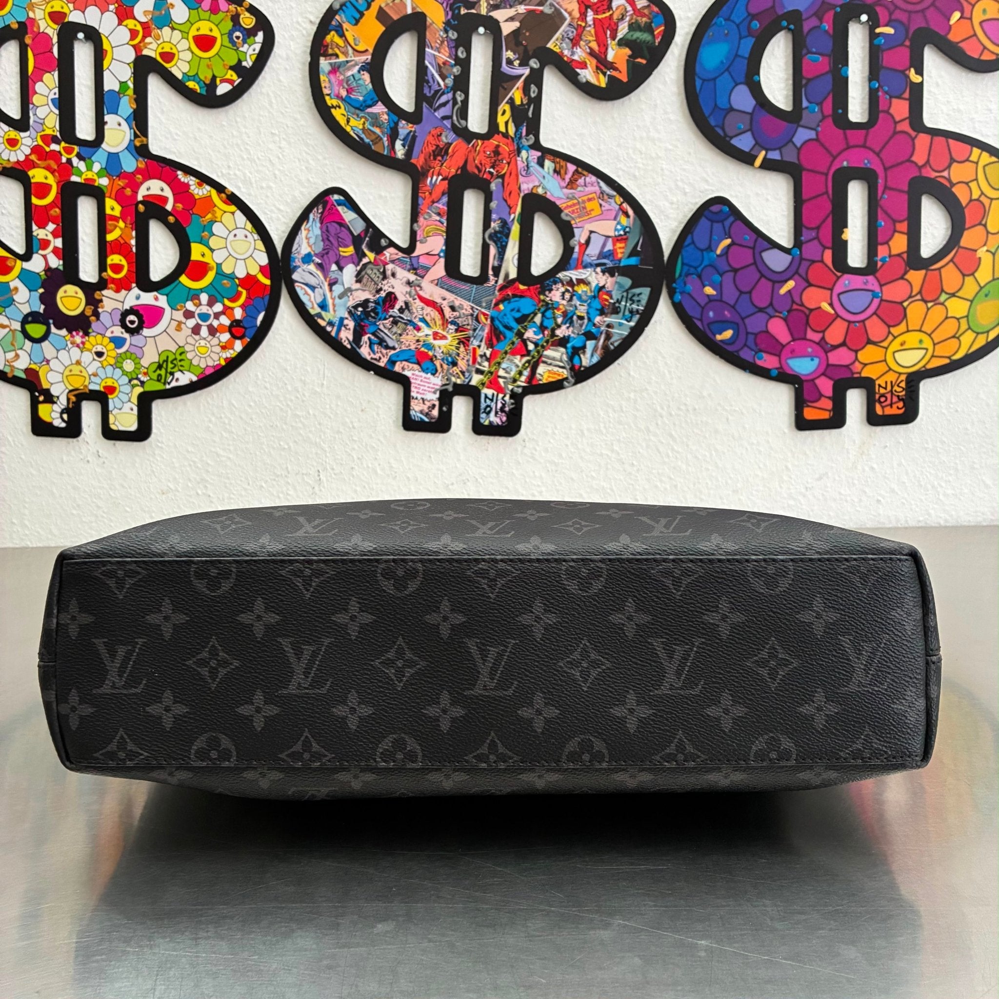 Louis Vuitton Explorer Briefcase Monogram Graphit