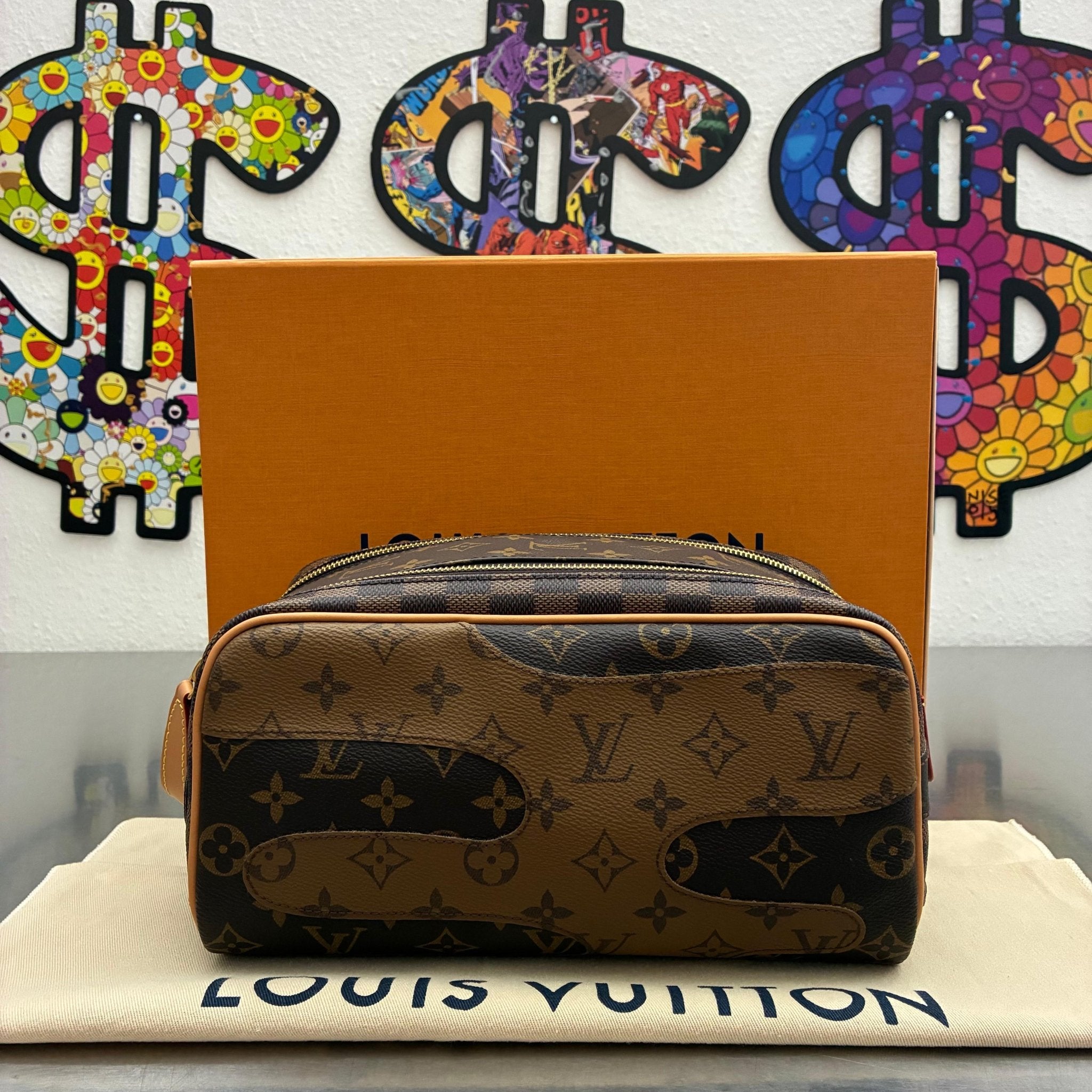 Louis Vuitton Fashion Show Dopp Kit