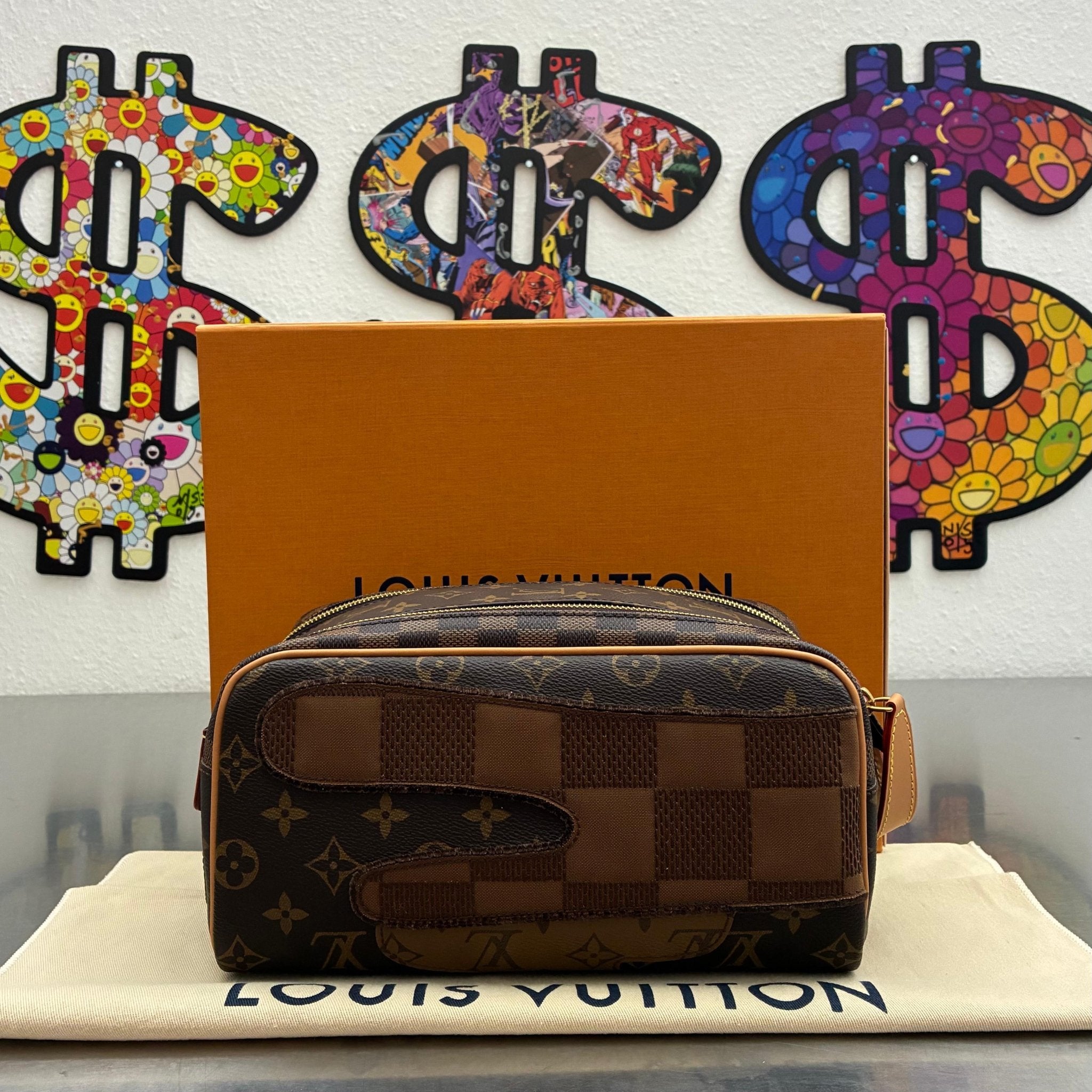 Louis Vuitton Fashion Show Dopp Kit