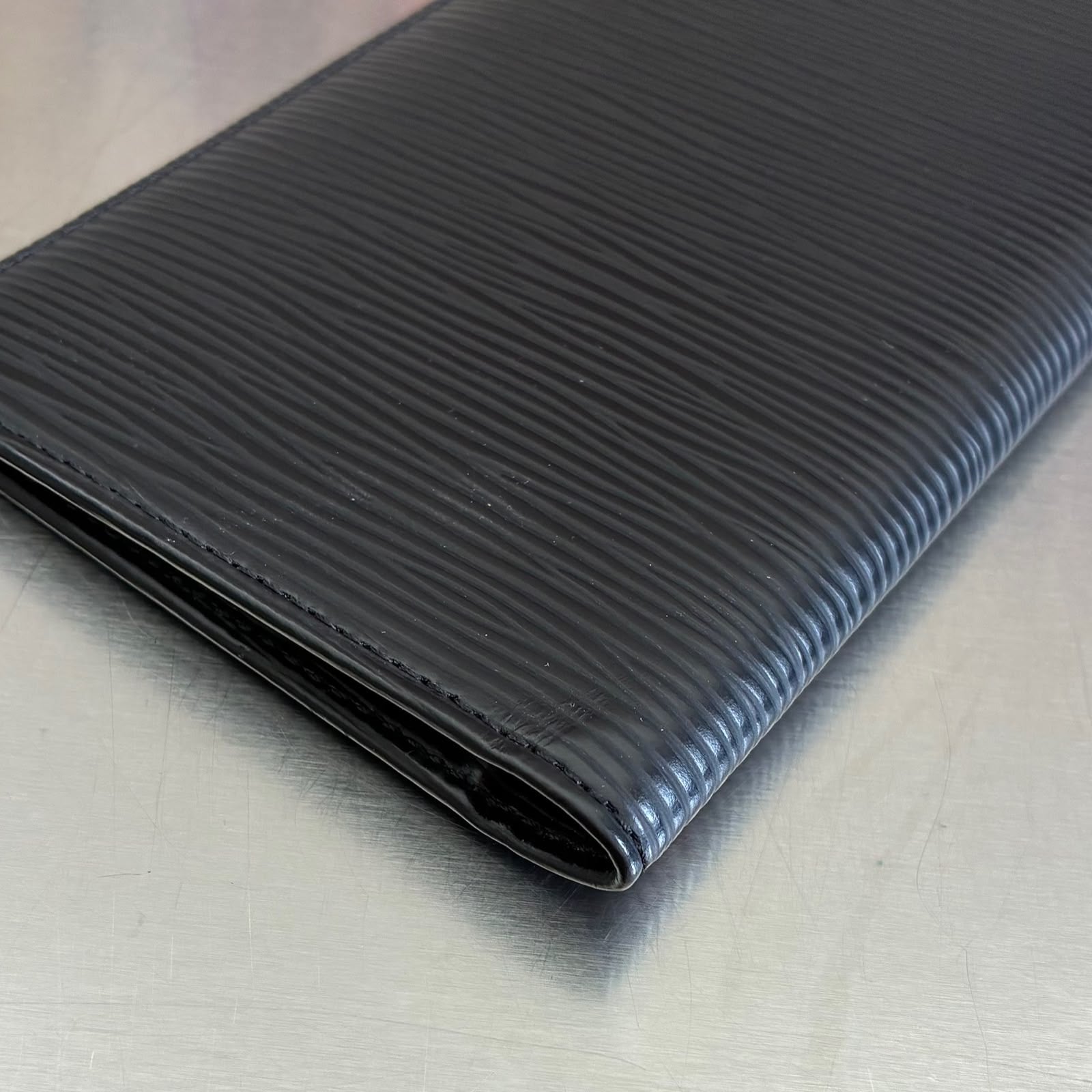 Louis Vuitton Geldbörse / Agenda Epi