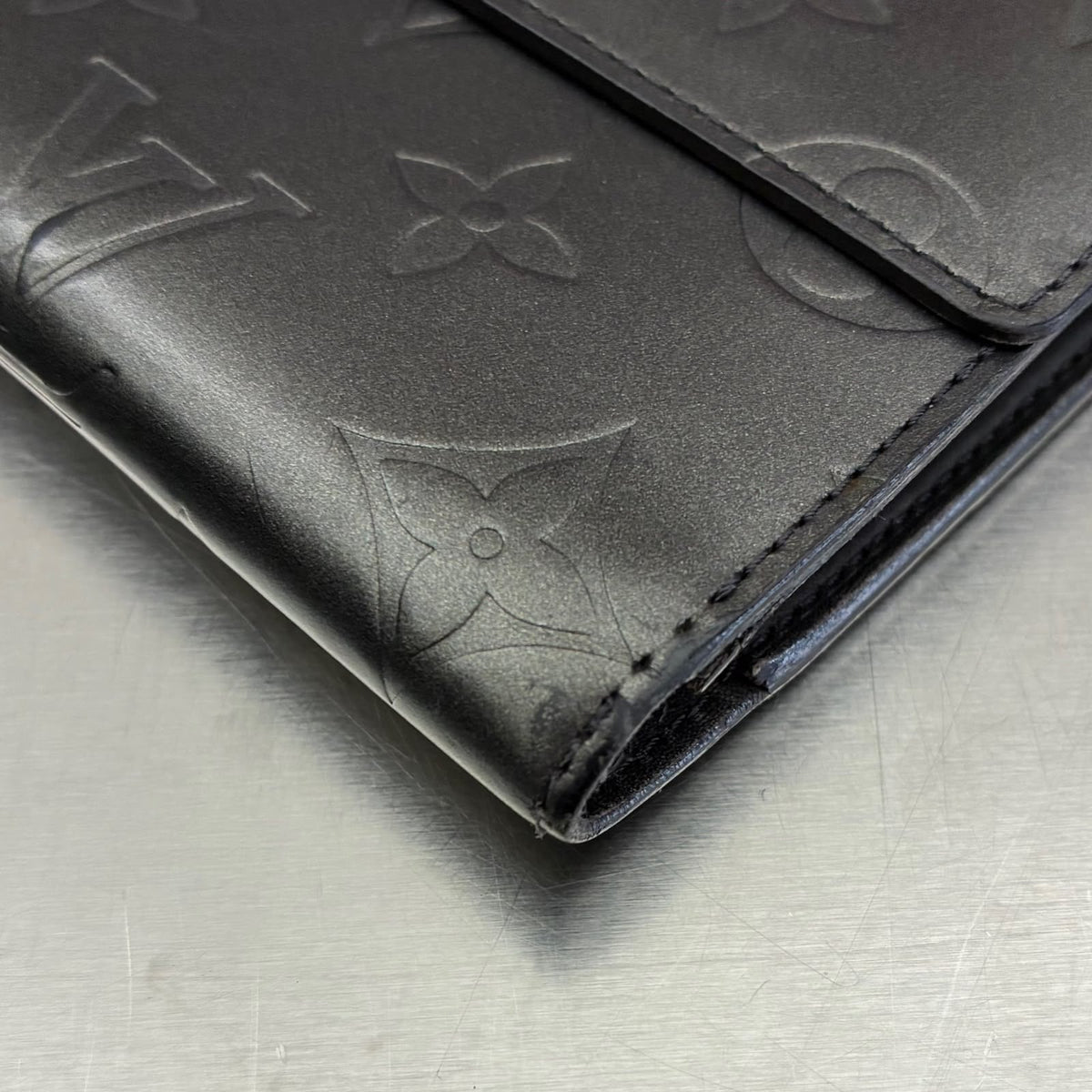 Louis Vuitton Geldbörse Trésor Monogram Mat