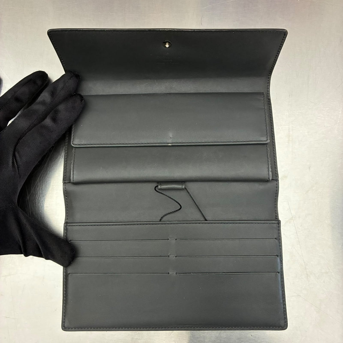 Louis Vuitton Geldbörse Trésor Monogram Mat