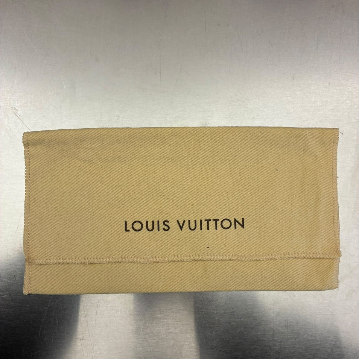 Louis Vuitton Geldbörse Trésor Monogram Mat