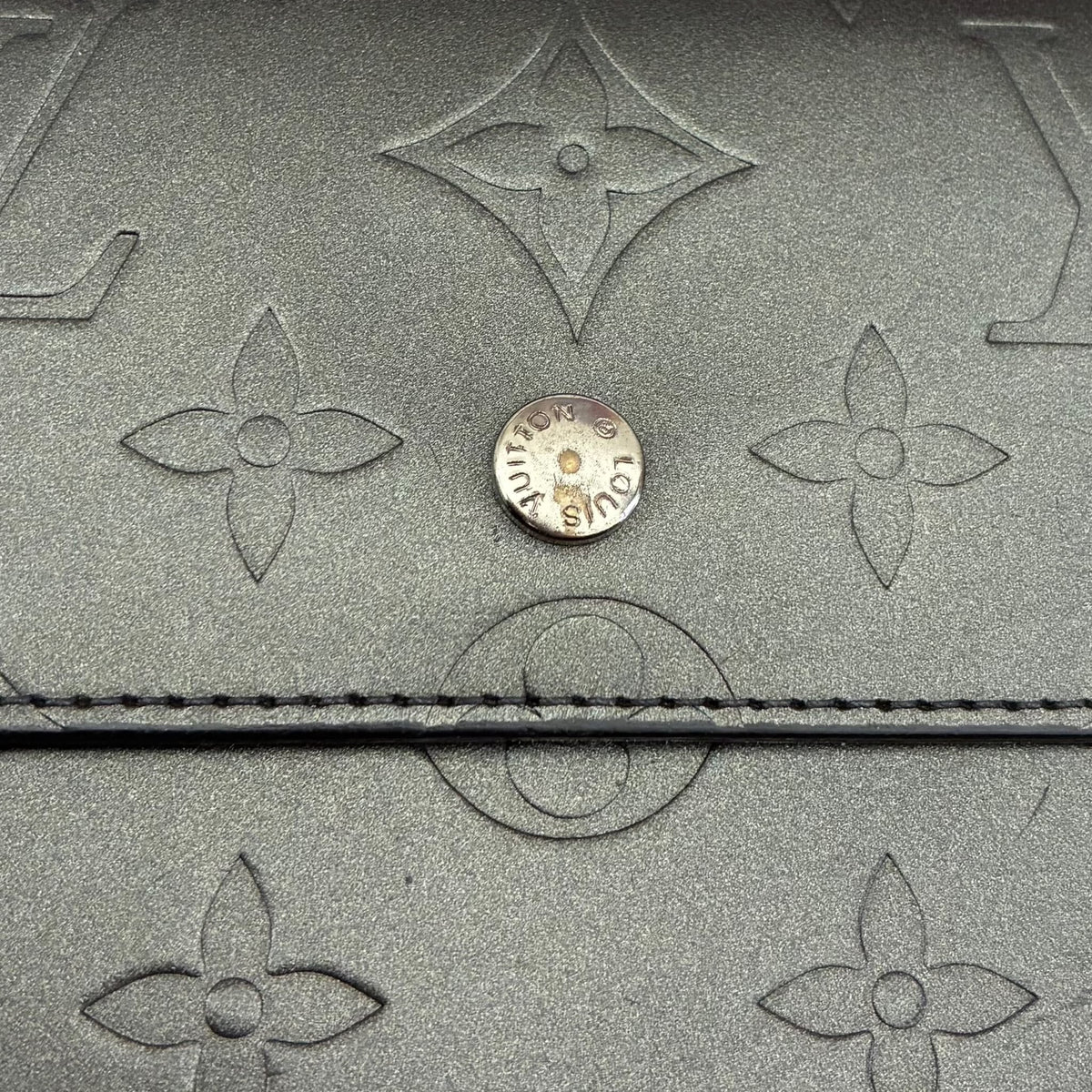 Louis Vuitton Geldbörse Trésor Monogram Mat
