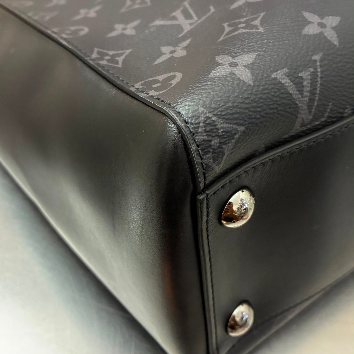 Louis Vuitton Grand Sac Tote Monogram Eclipse