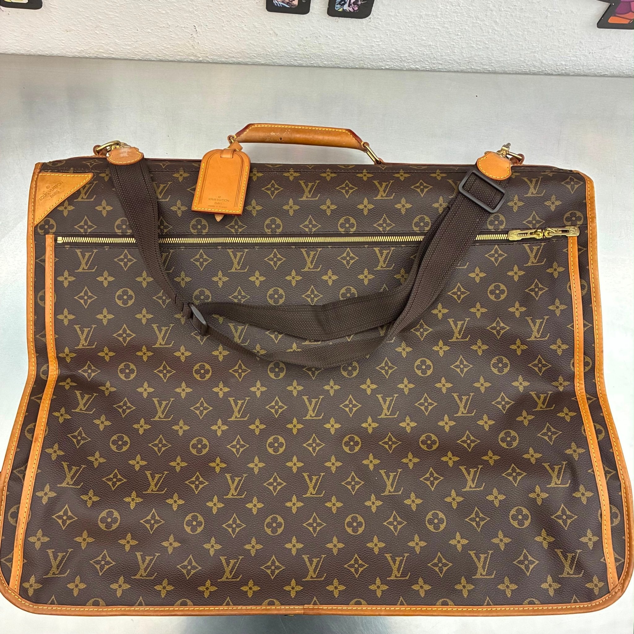 Louis Vuitton Große Kleidertasche mit zwei Kleiderbügeln und extra Innentasche / Monogam