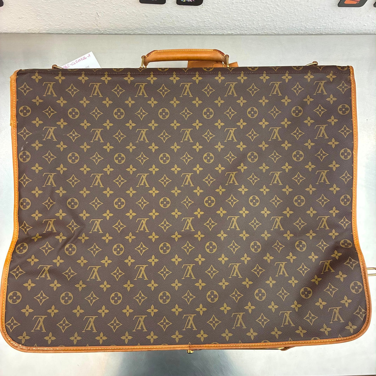 Louis Vuitton Große Kleidertasche mit zwei Kleiderbügeln und extra Innentasche / Monogam