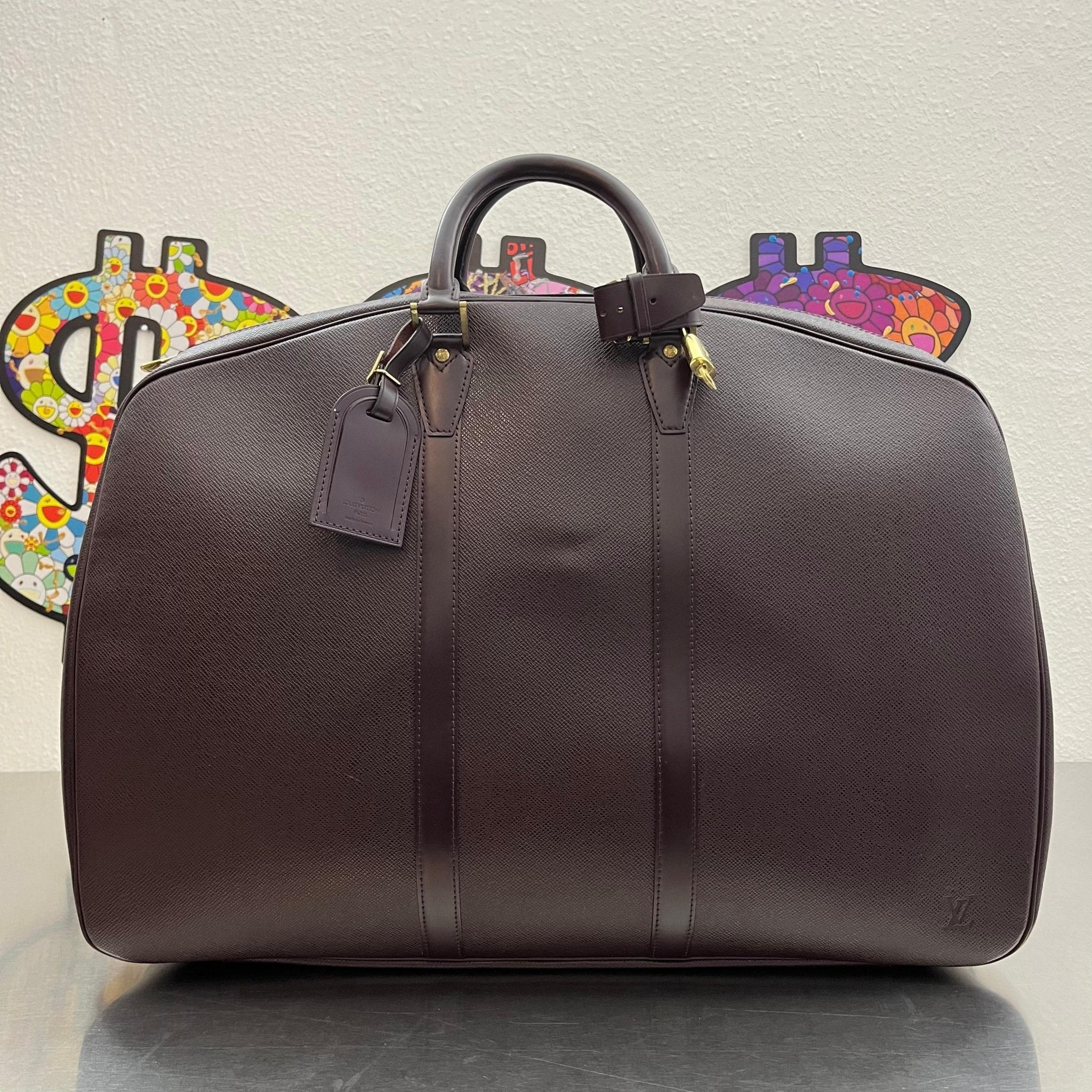 Louis Vuitton Helanga Taiga