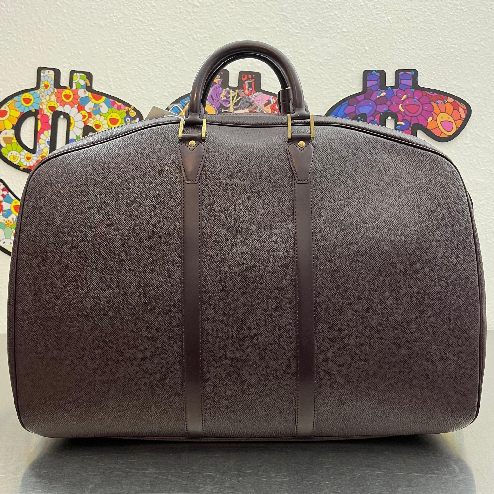Louis Vuitton Helanga Taiga