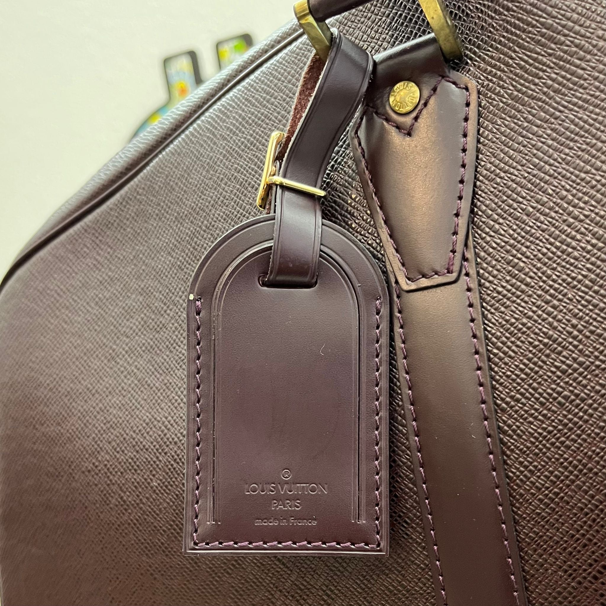Louis Vuitton Helanga Taiga