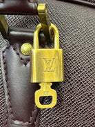 Louis Vuitton Helanga Taiga