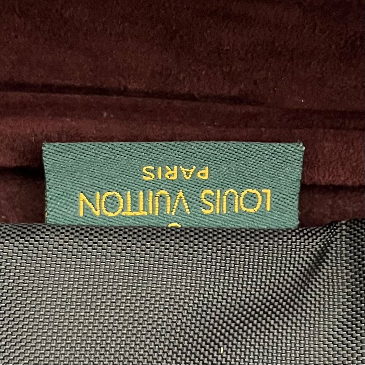 Louis Vuitton Helenga Taiga