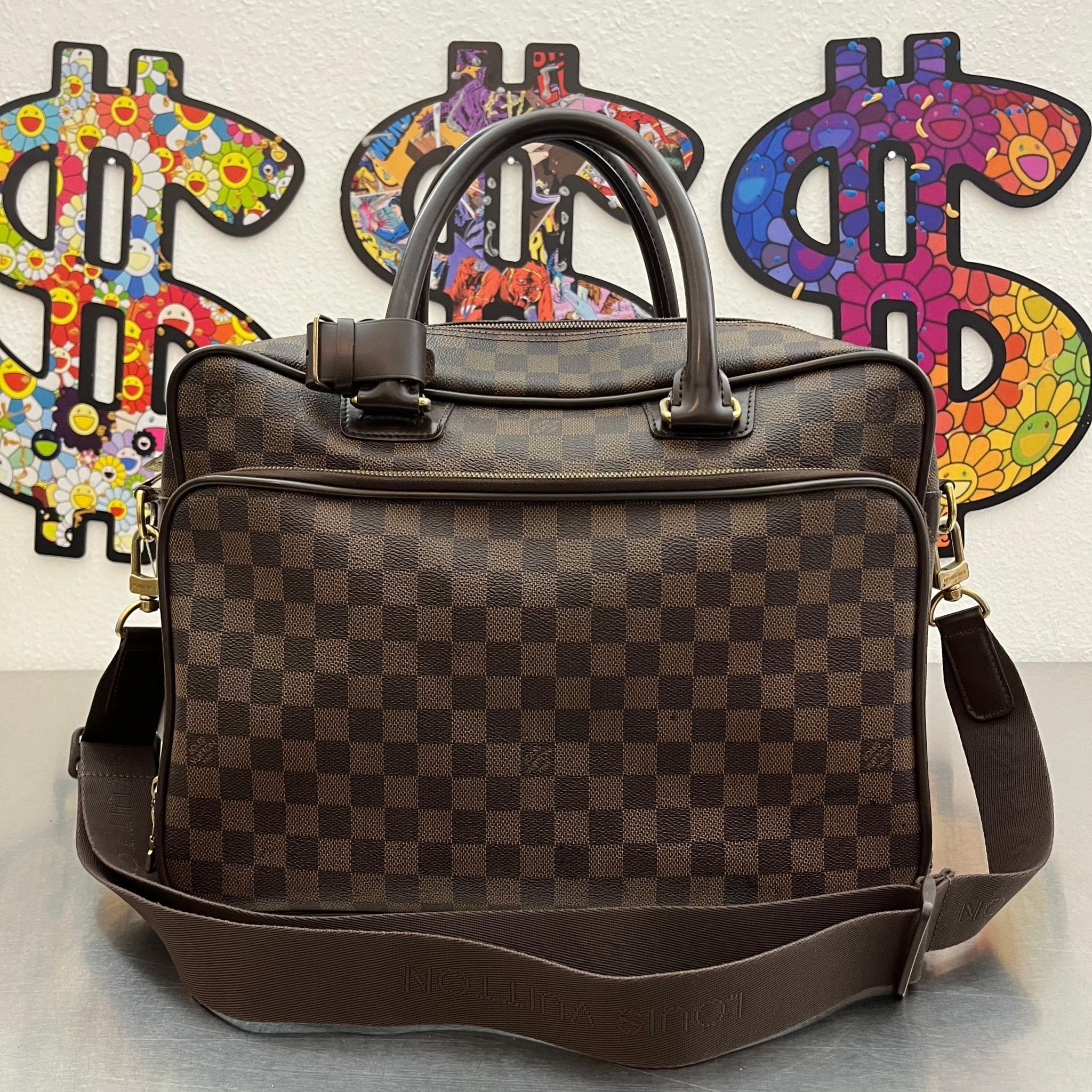 Louis Vuitton Icare Damier
