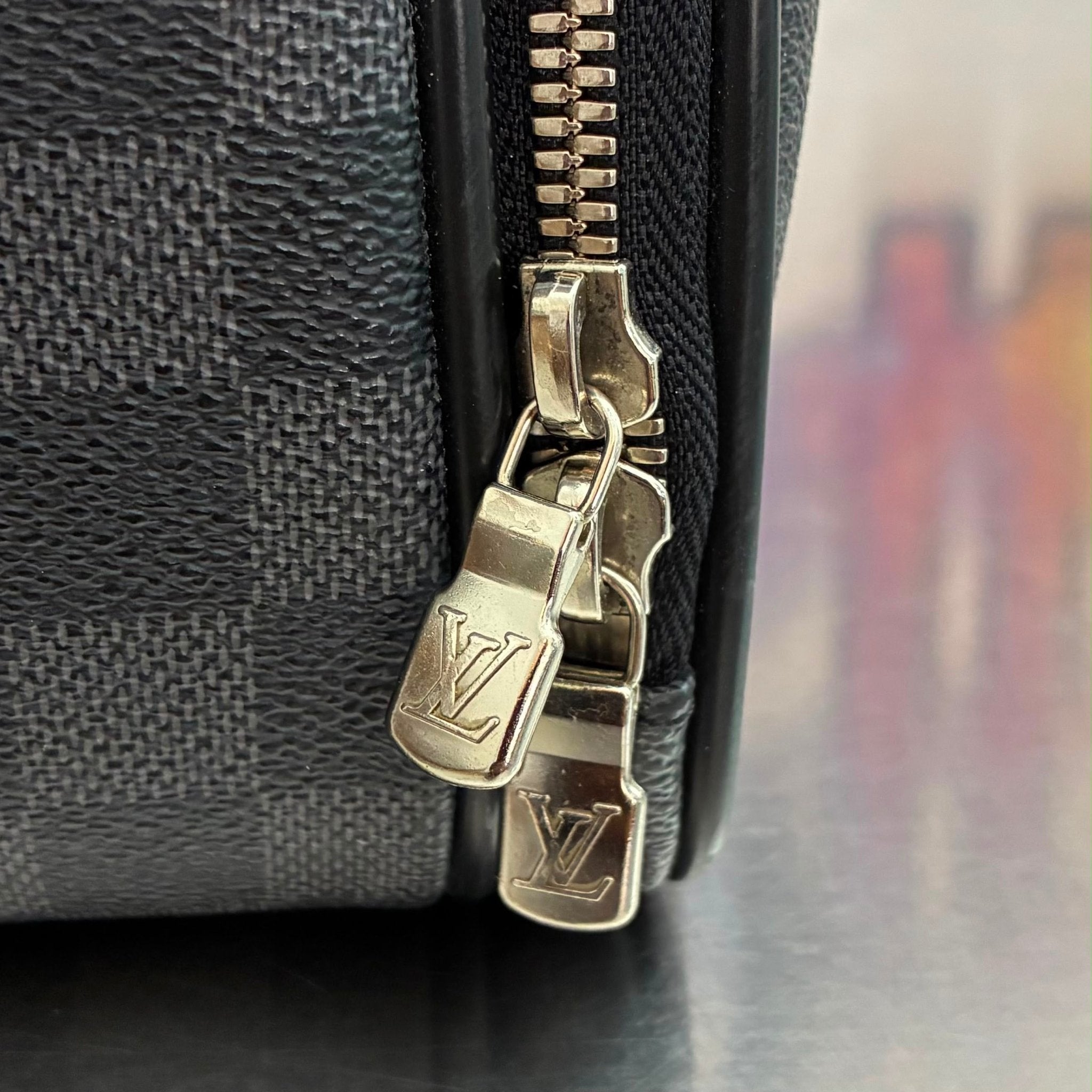 Louis Vuitton Icare Damier Graphite