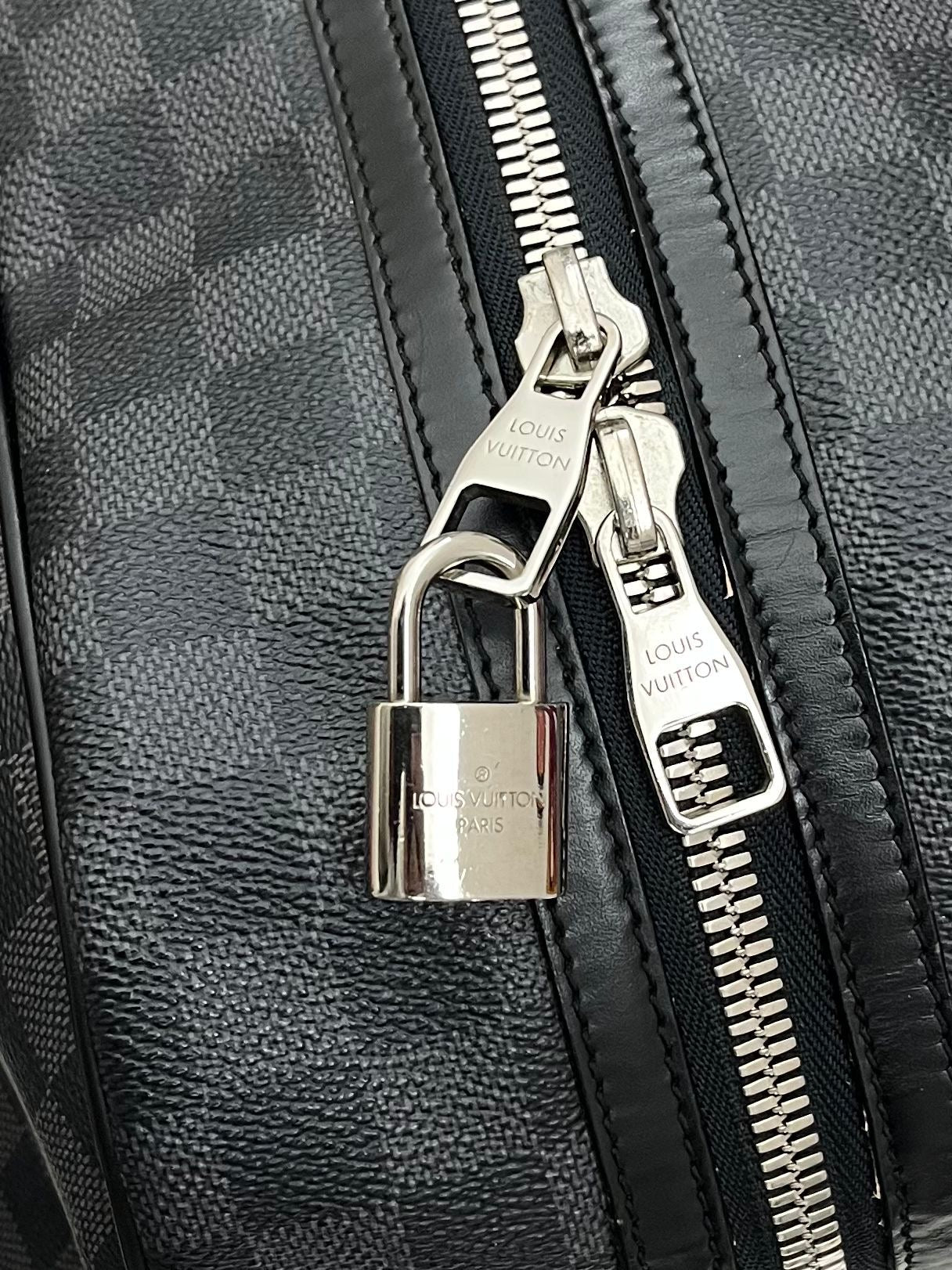 Louis Vuitton Jorn Damier Graphite