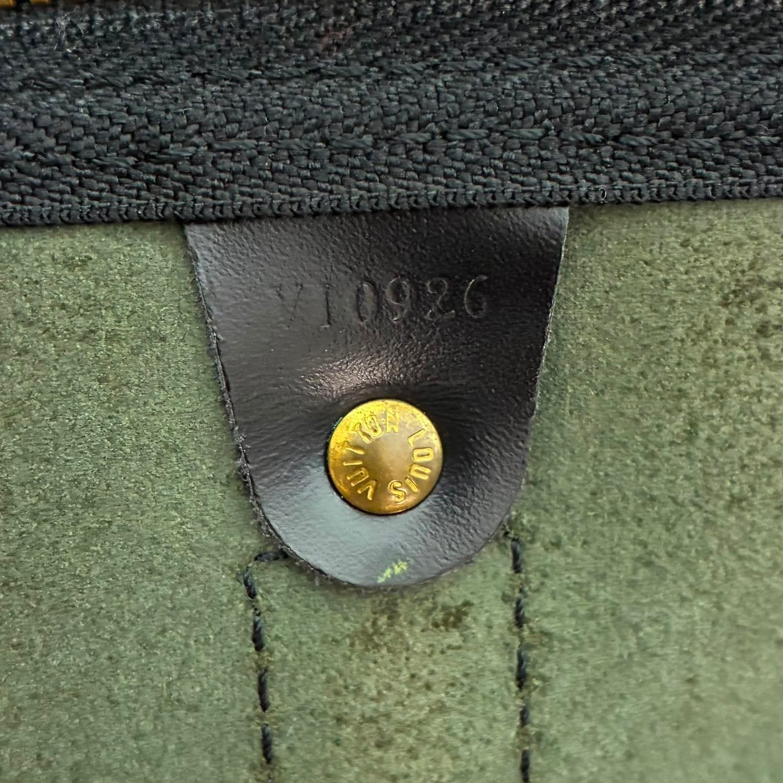 Louis Vuitton Keepall 50 Epi von 1996