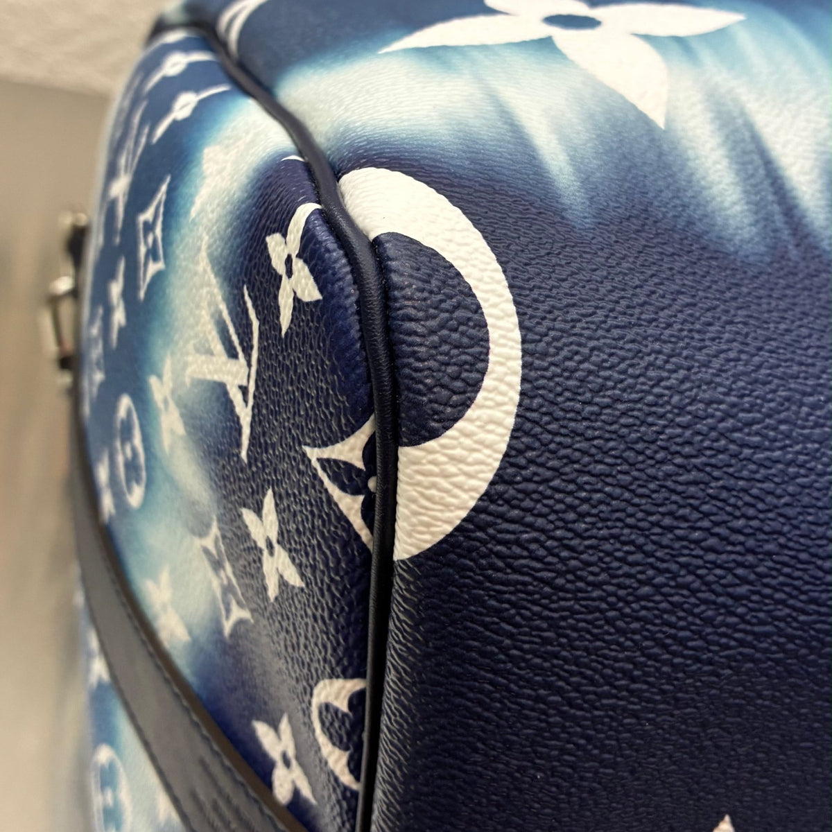 Louis Vuitton Keepall 50 Escale M45117