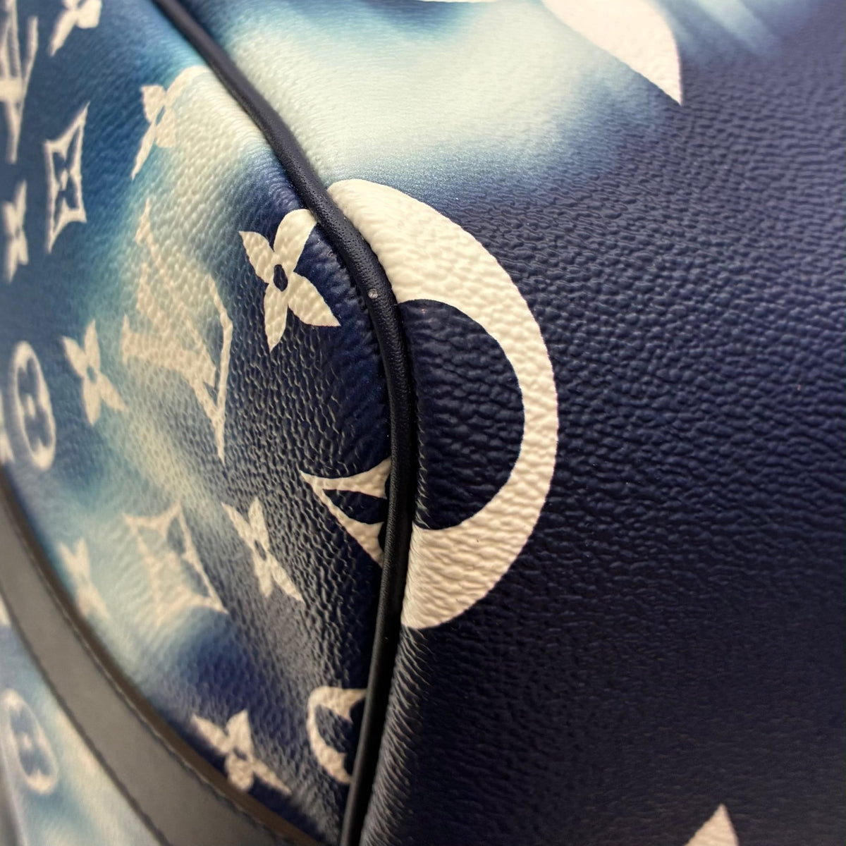 Louis Vuitton Keepall 50 Escale M45117