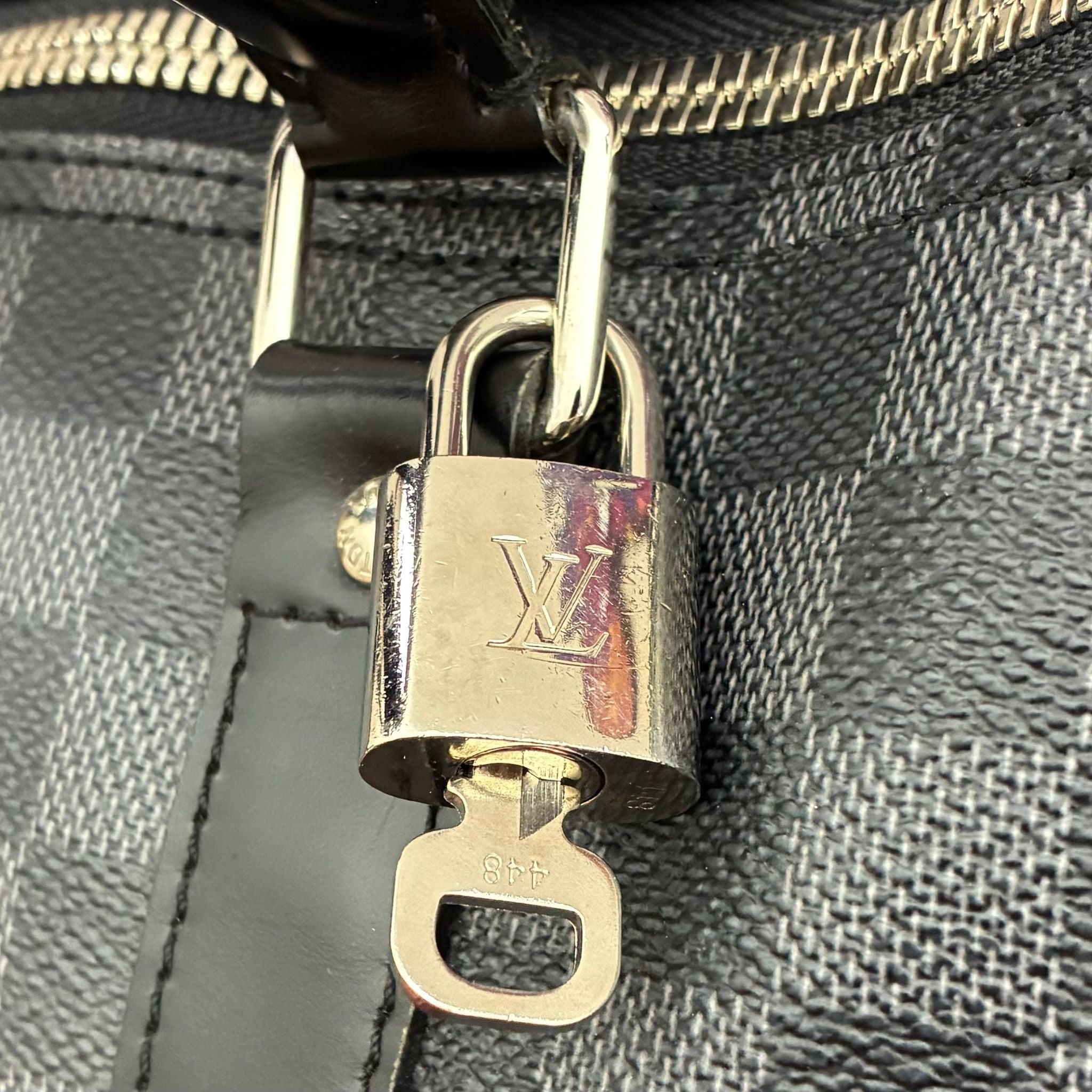 Louis Vuitton Keepall 55 Bandouliere Damier Graphite