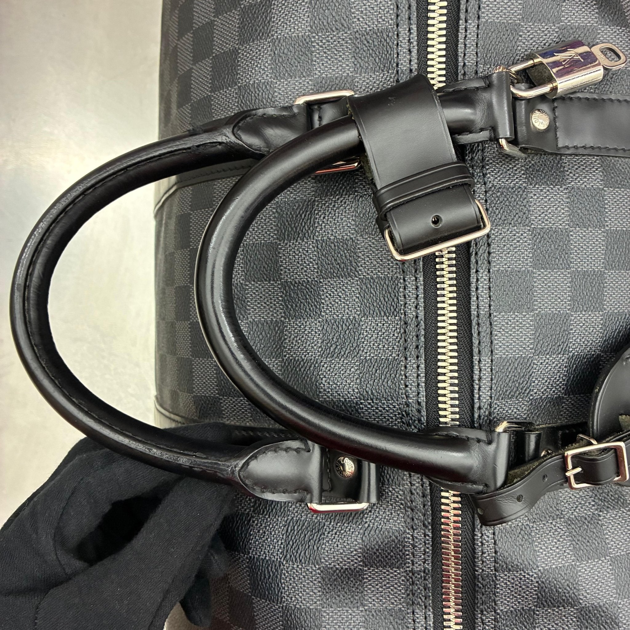 Louis Vuitton Keepall 55 Bandouliere Damier Graphite