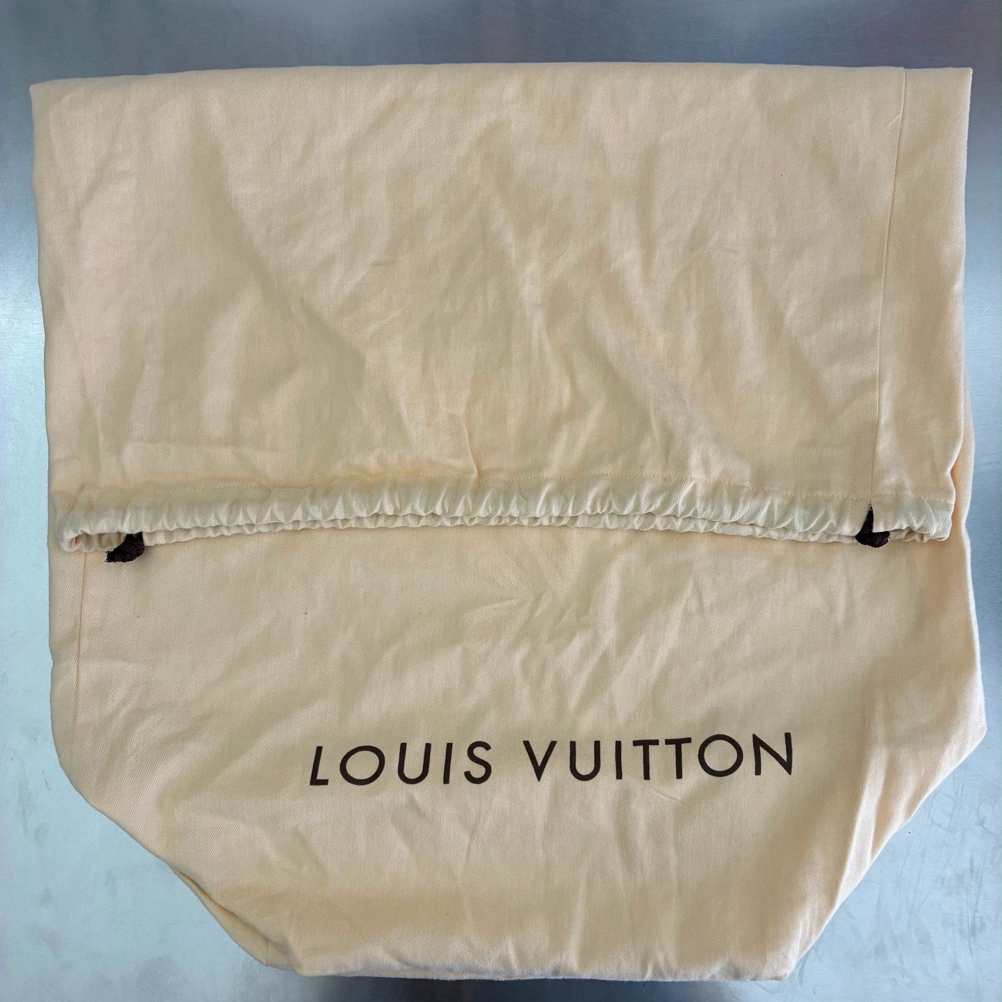 Louis Vuitton Keepall 55 Bandouliere Damier Infini