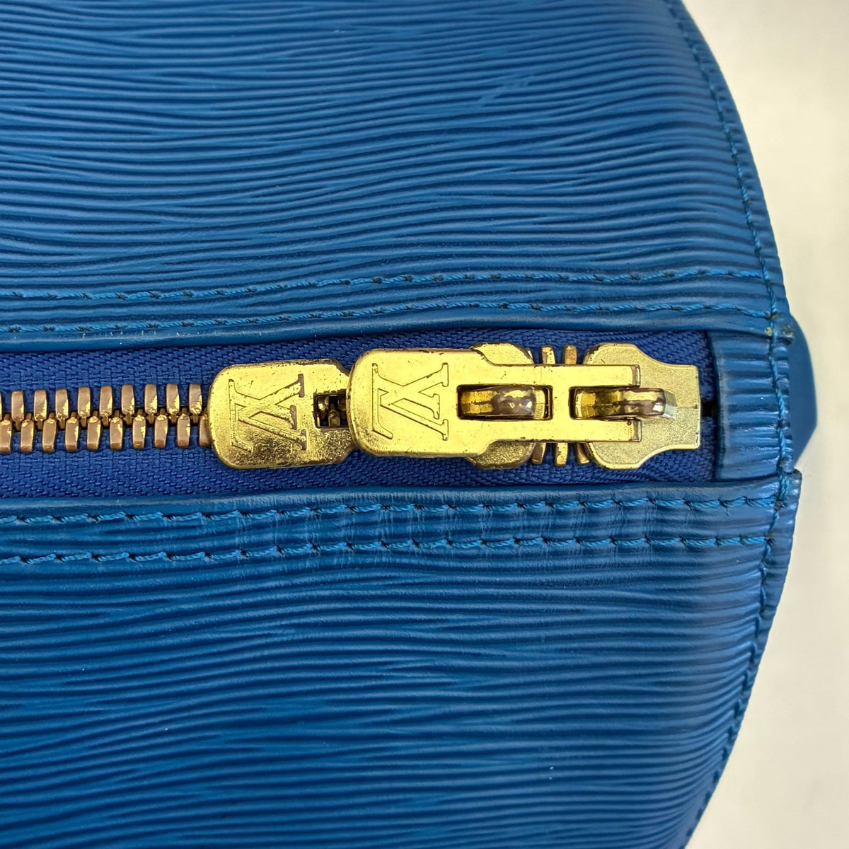 Louis Vuitton Keepall 55 Epi von 1995