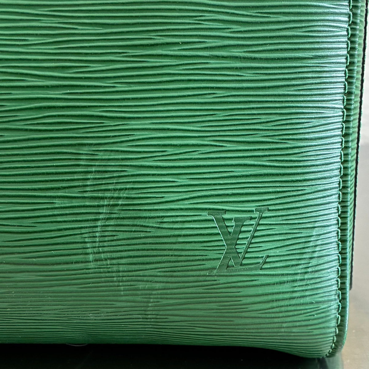 Louis Vuitton Keepall 55 Epi von 1995