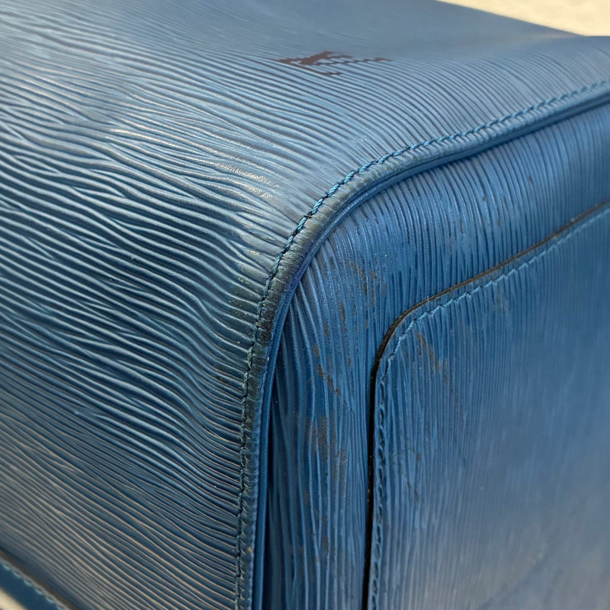 Louis Vuitton Keepall 55 Epi von 1995