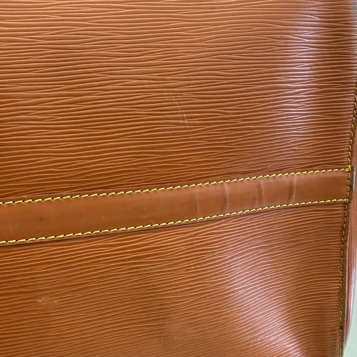 Louis Vuitton Keepall 55 Epi von 1996