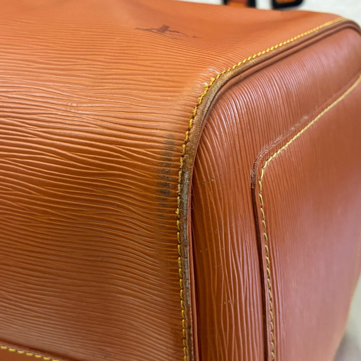 Louis Vuitton Keepall 55 Epi von 1996