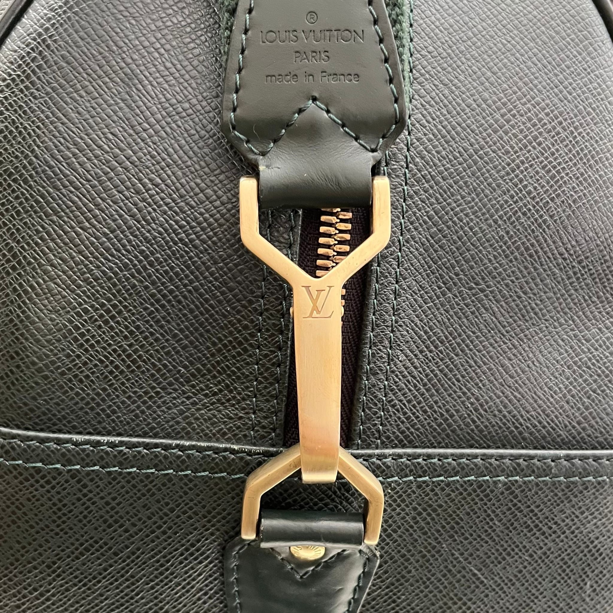 Louis Vuitton Kendall GM Taiga