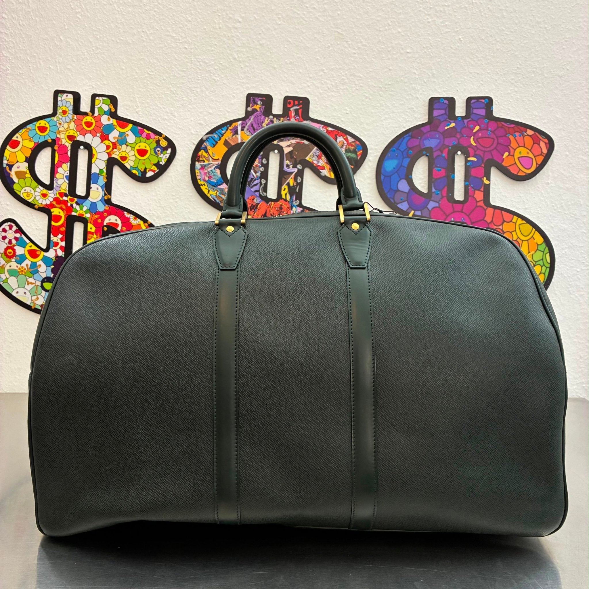 Louis Vuitton Kendall GM Taiga