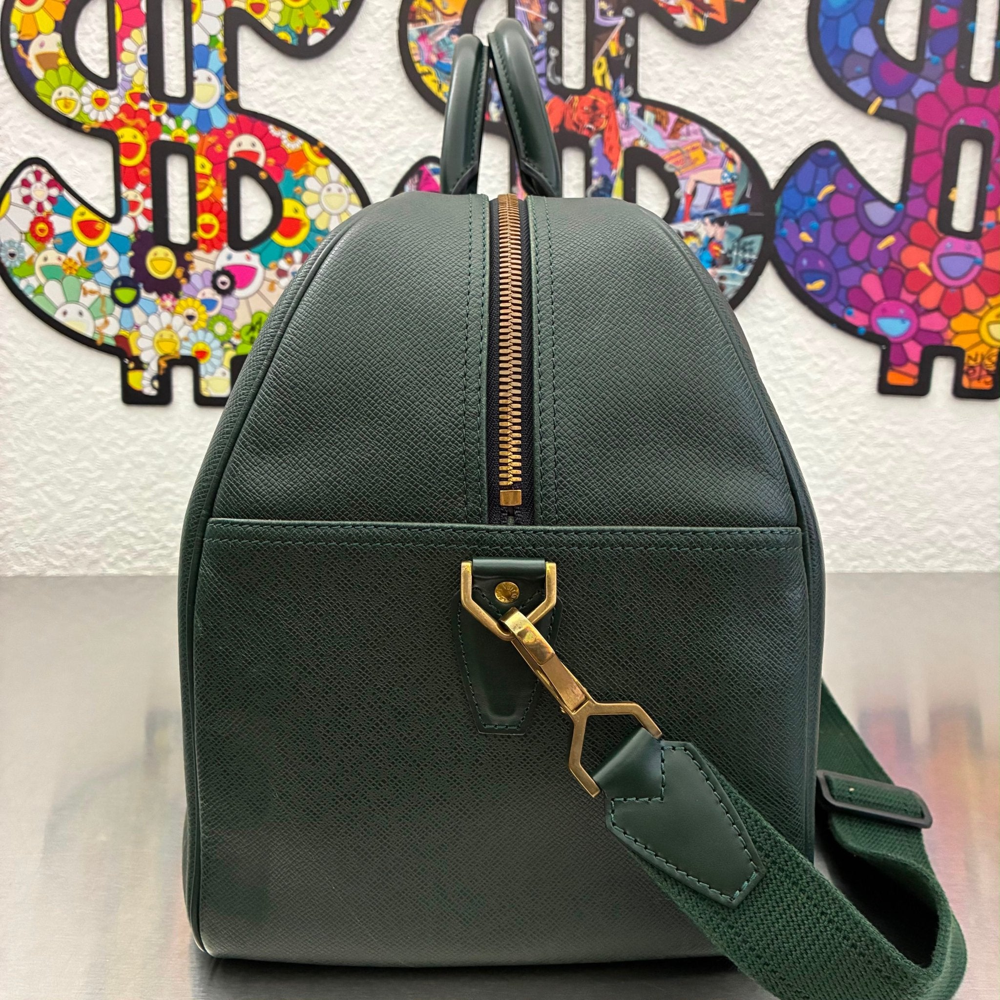 Louis Vuitton Kendall PM Taiga