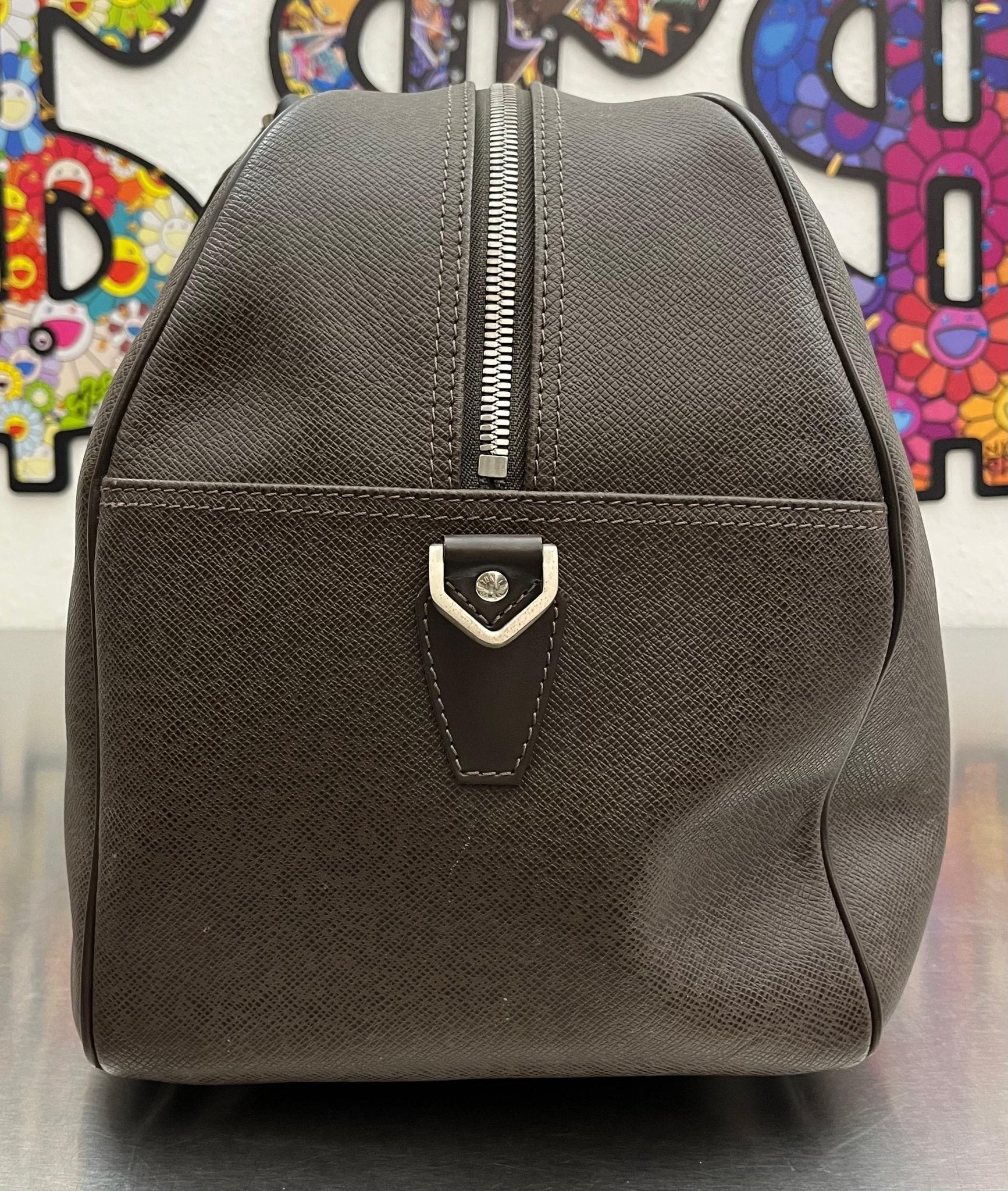 Louis Vuitton Kendall PM Taiga