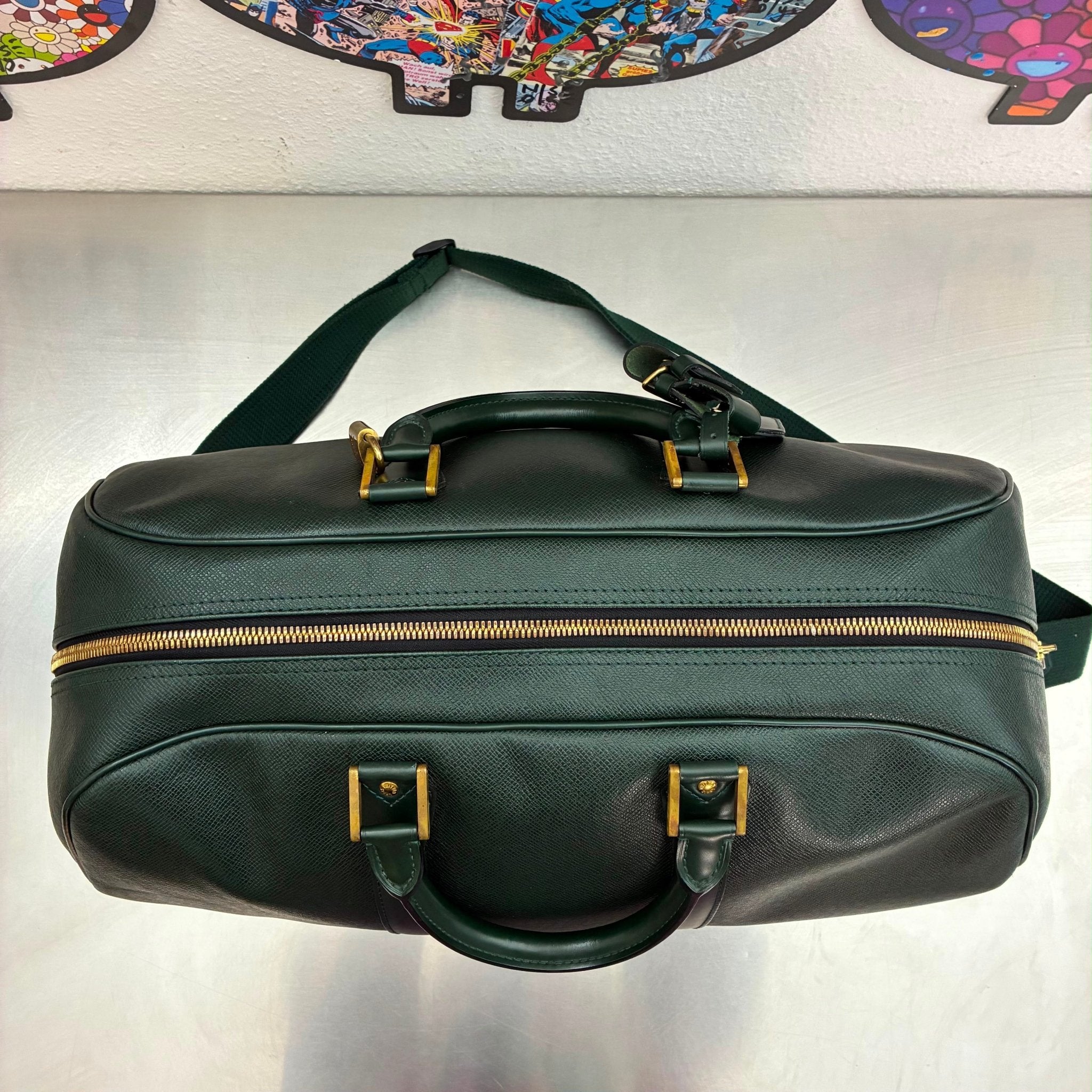 Louis Vuitton Kendall PM Taiga