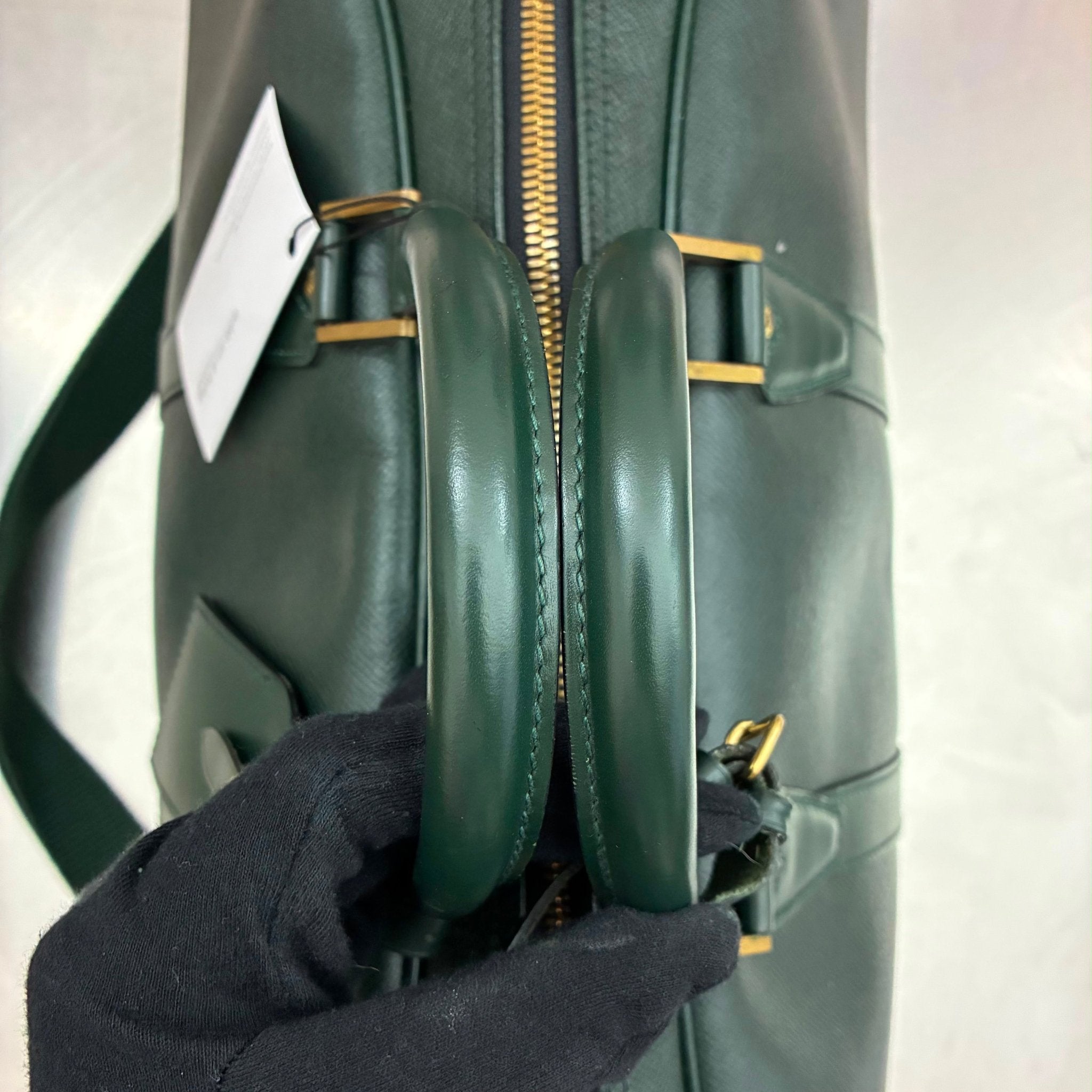 Louis Vuitton Kendall PM Taiga